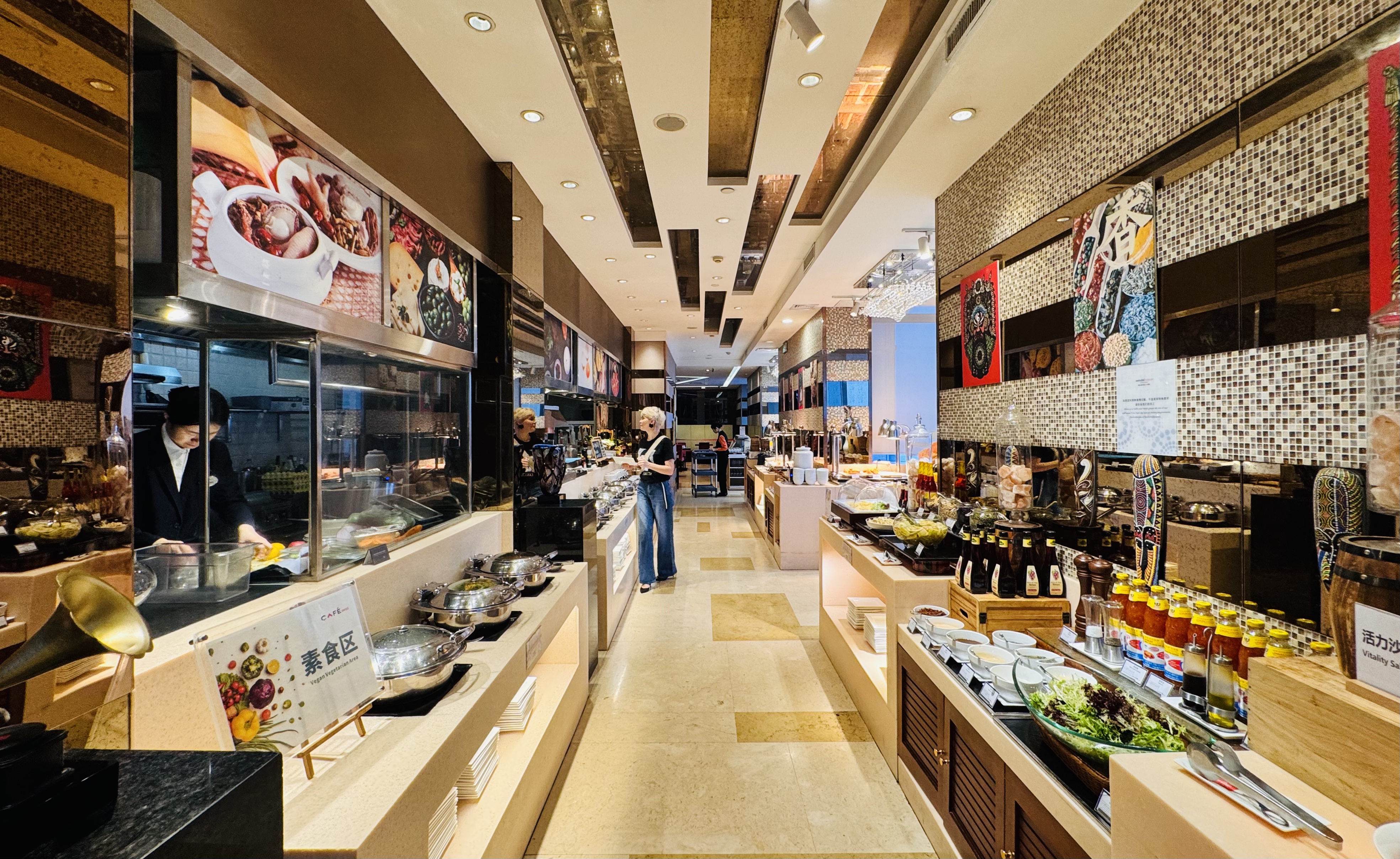 •ʿ|ɽ㰲ʿƵ(Swissotel Foshan Guan**ong)׷ס