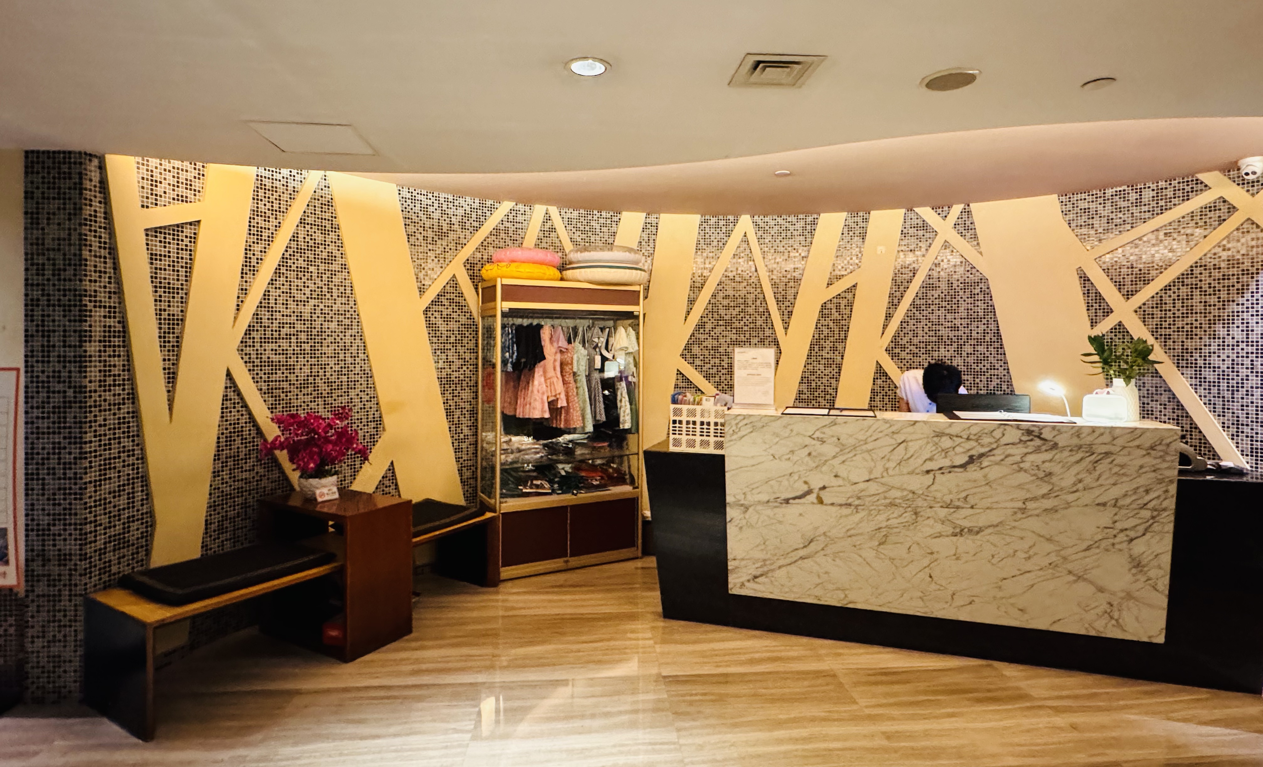 •ʿ|ɽ㰲ʿƵ(Swissotel Foshan Guan**ong)׷ס