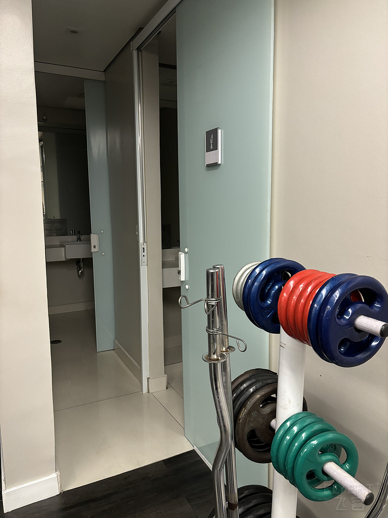 165602FYYOFIWARXRJLLDD.png 165602FYYOFIWARXRJLLDD.png