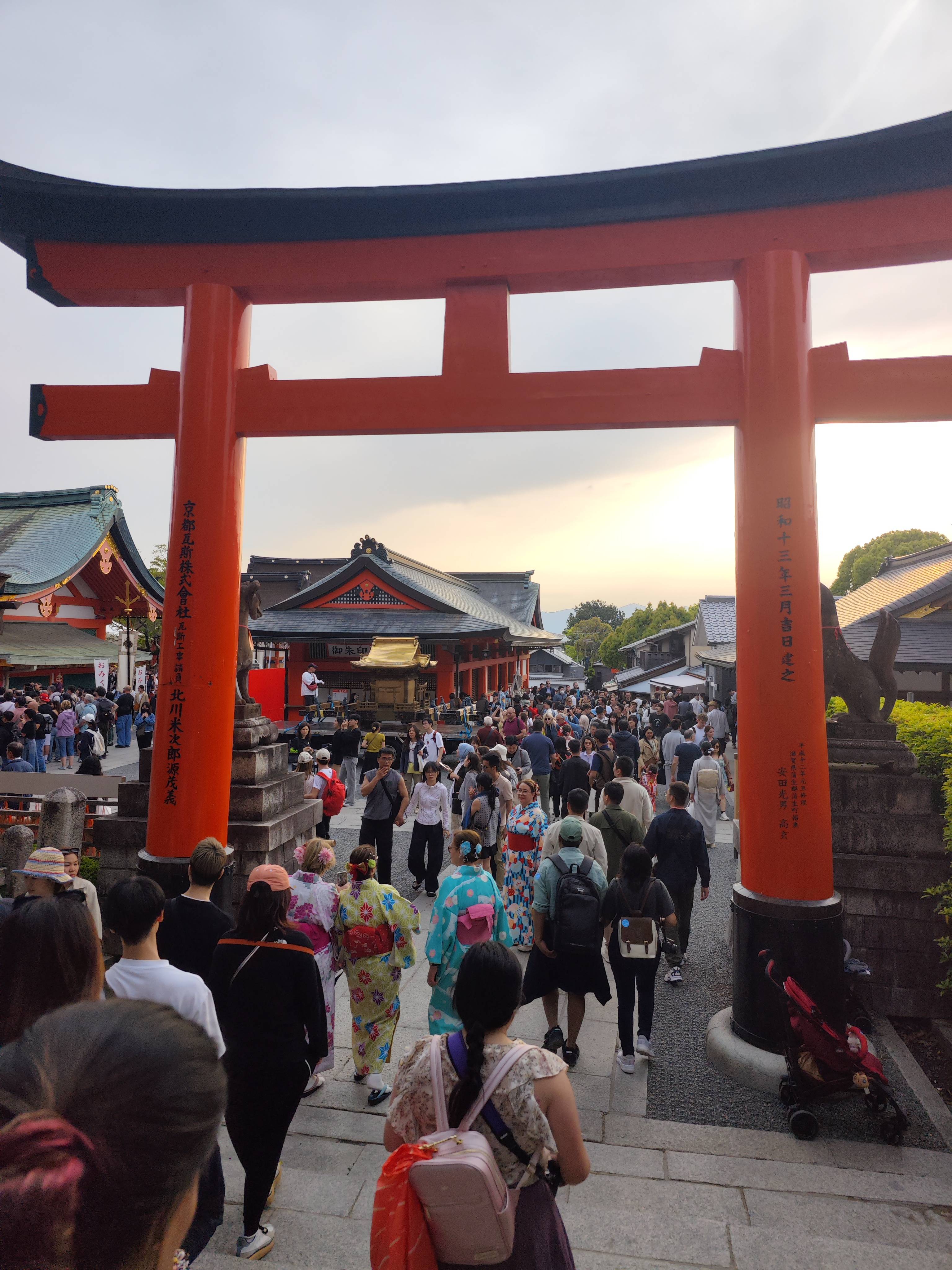#³#ظϲǾƵͷin Kyoto Oike.