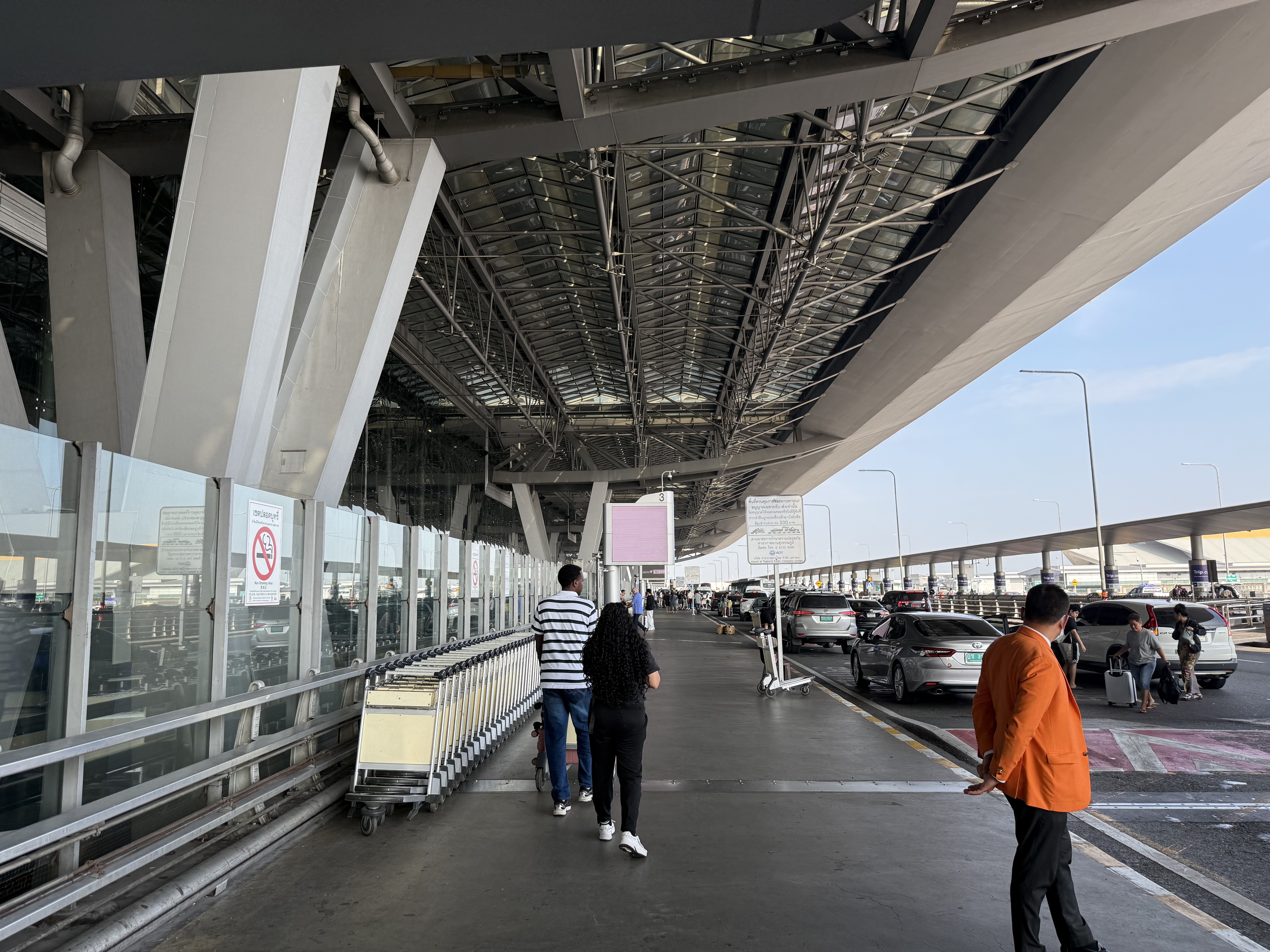 ̩վòZYK-BKK-ZYK  ԺһƱͨB773A330ޱȣֱ