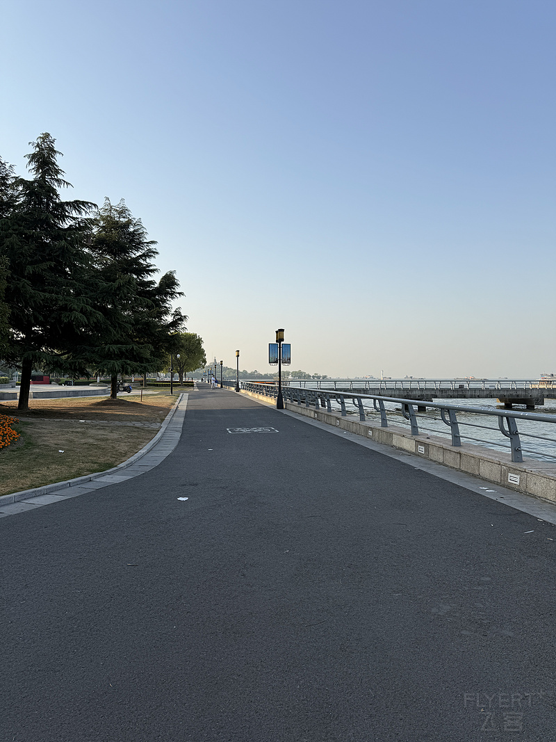 212112PDOYEHKUXJRGQCAC.png