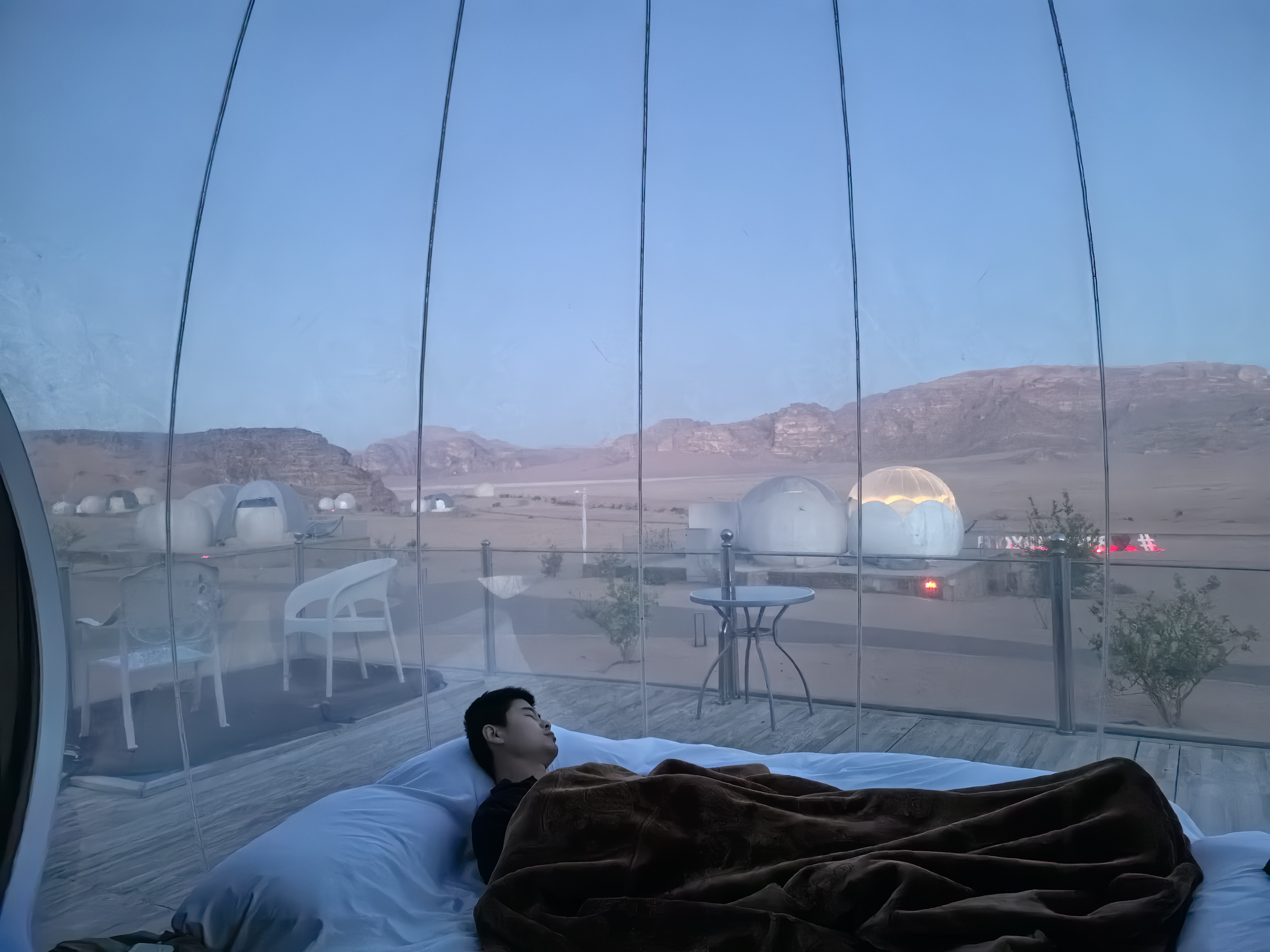 160CԼߵķ  ɳĮ֮ ǿռ֤  ԽҰ / 2025.05 / @LYN