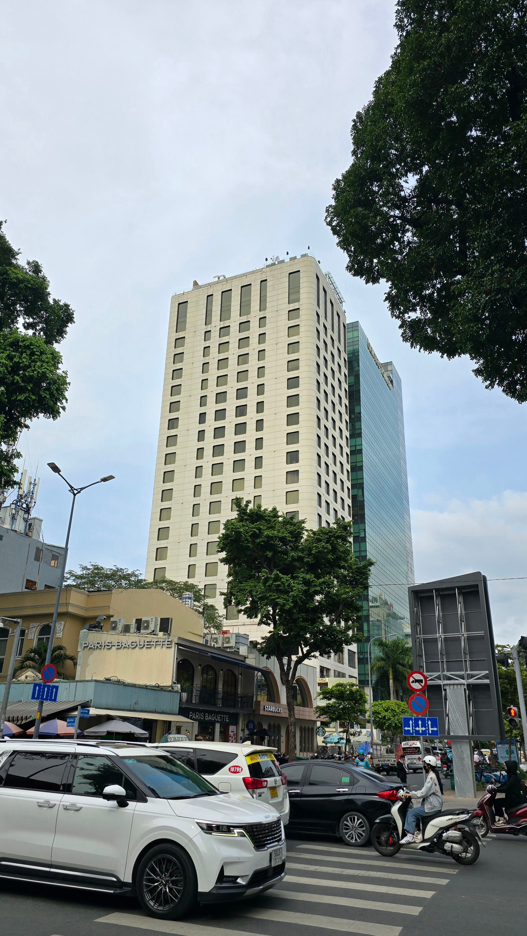 Hotel des Arts Saigon C MGallery | ־㽸Ƶ Studio׷ס