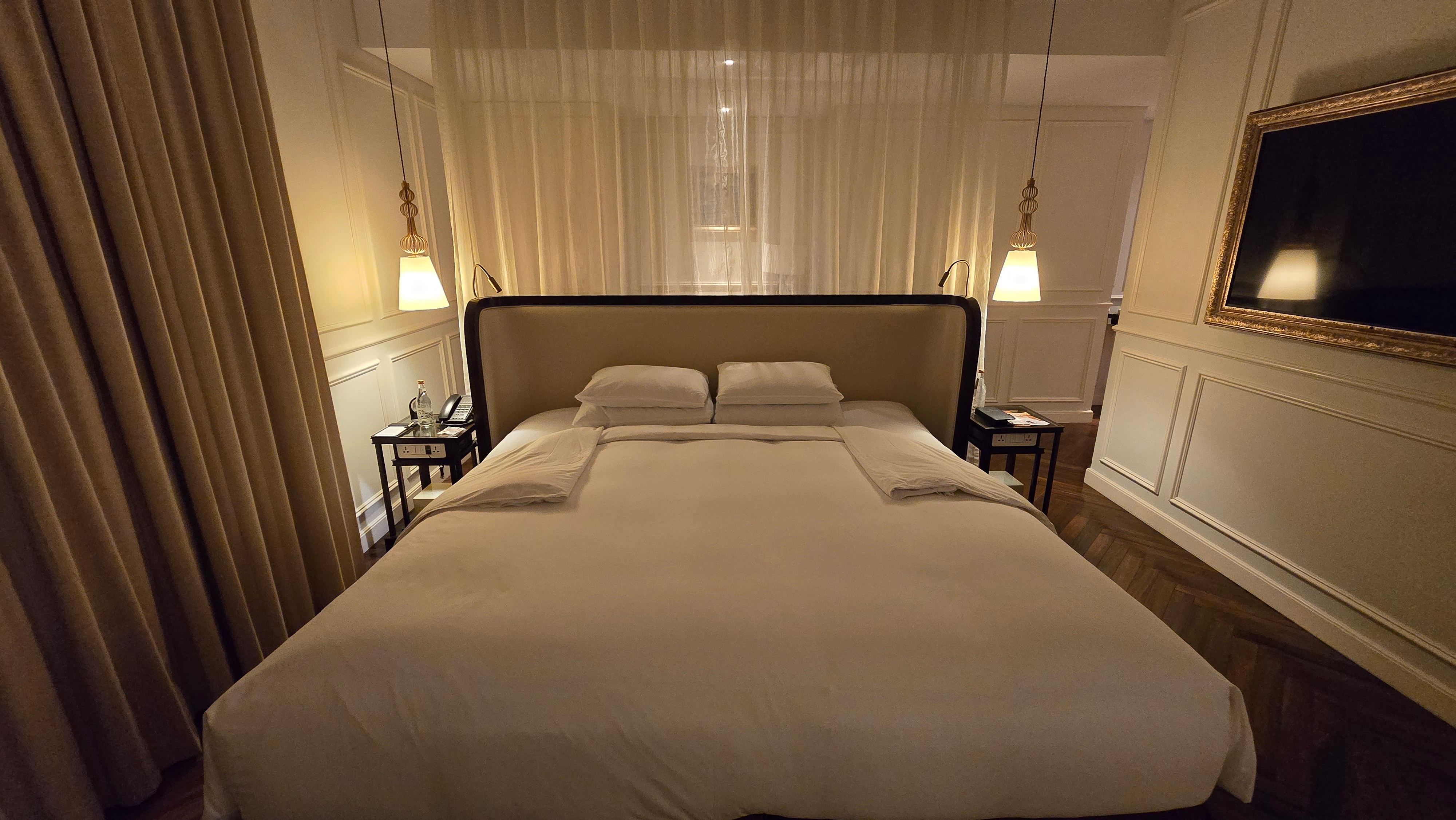 Hotel des Arts Saigon C MGallery | ־㽸Ƶ Studio׷ס