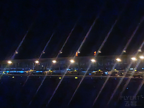 一万年没写过的飞行报告/FM9323 PVG-CGO 公务舱体验