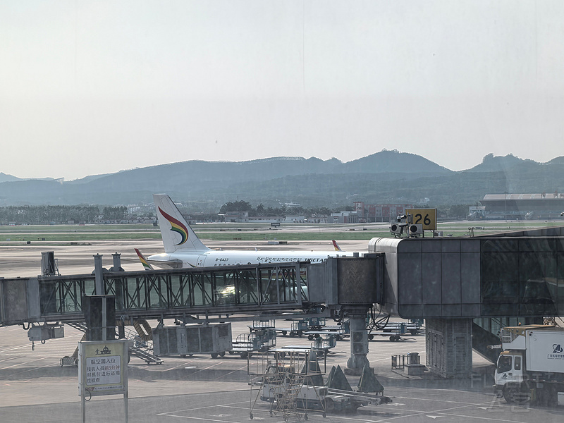 070931qHc4vv1O5DVzD5zs.jpg