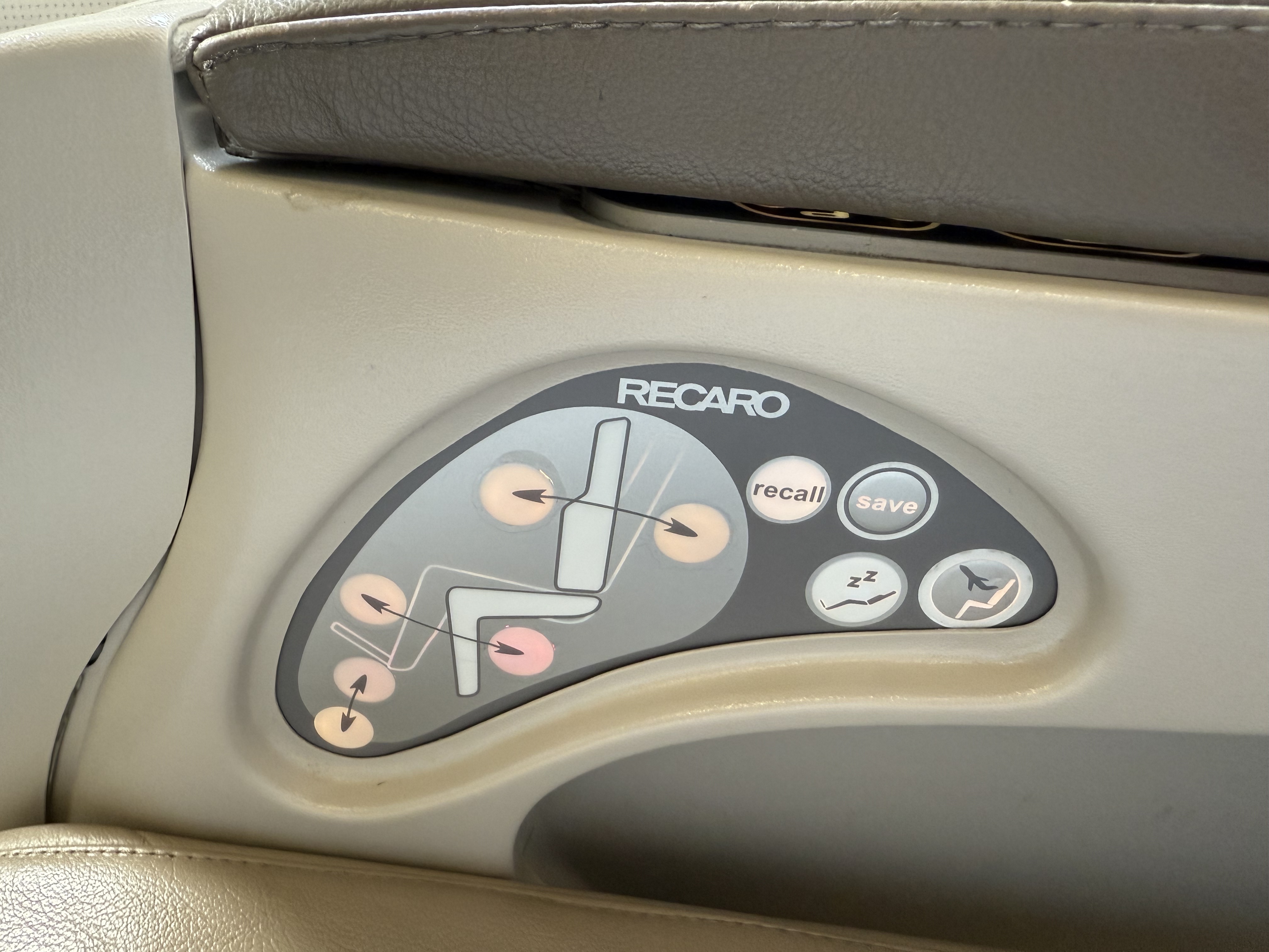 խ幫MU5611 PVG-HRB A321