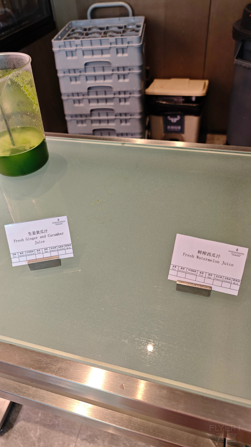 102247k14Vl2YcMBGWyzSp.jpg
