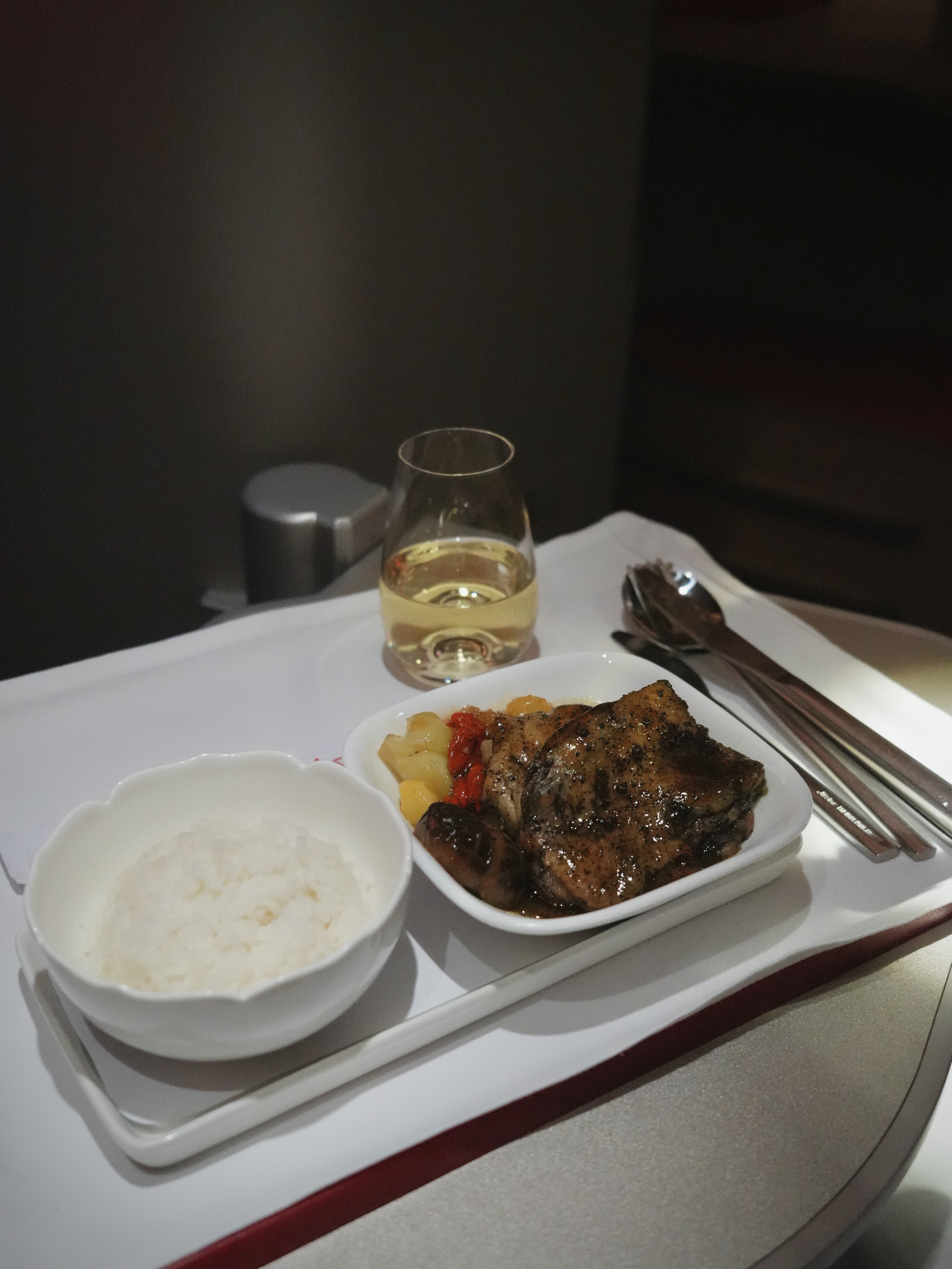 ۺ✈️🇭🇰⇌嵺🇮🇩