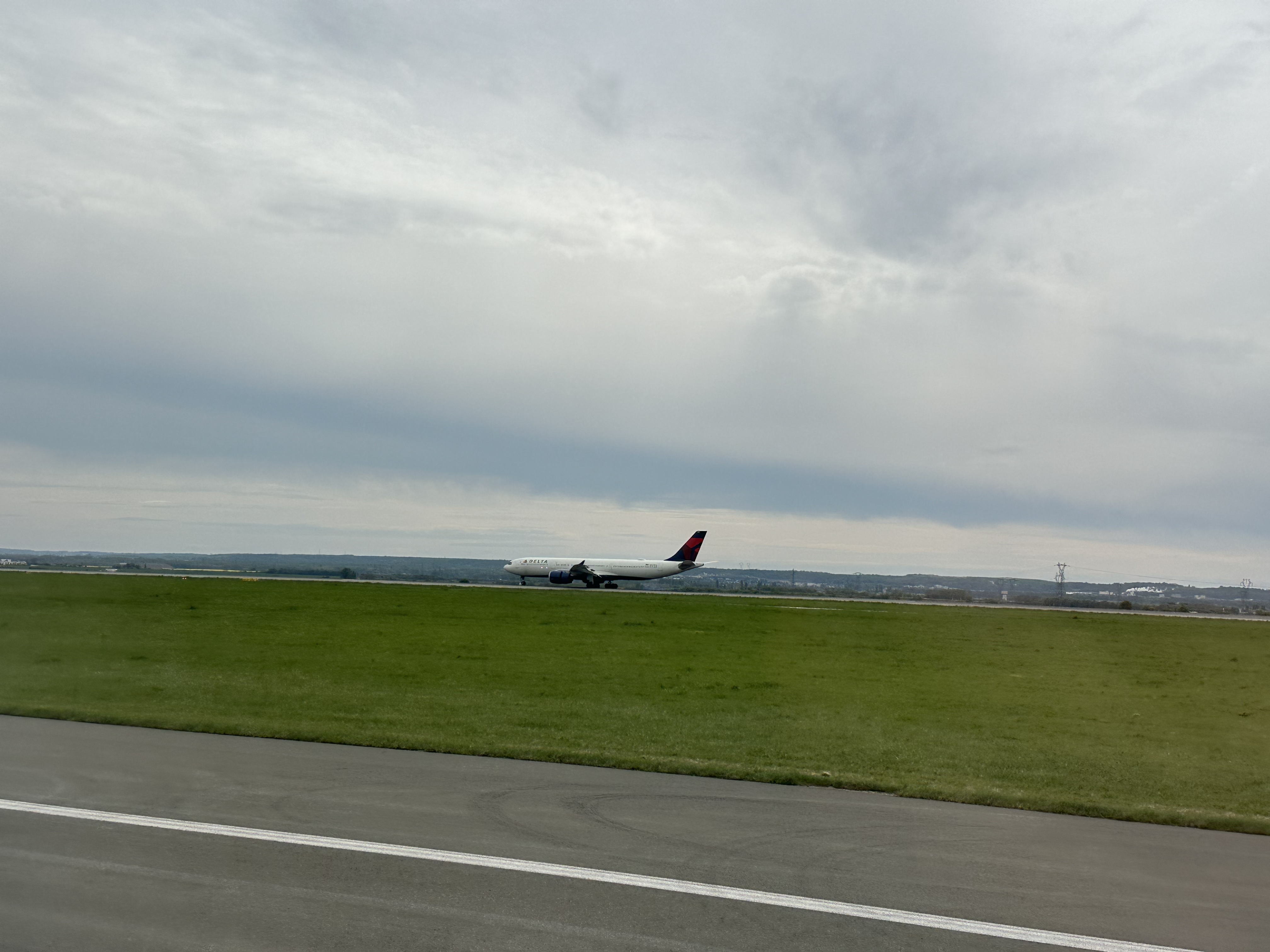 һСʱ A220 ŷڲ; AF1614 CDG-ZRH