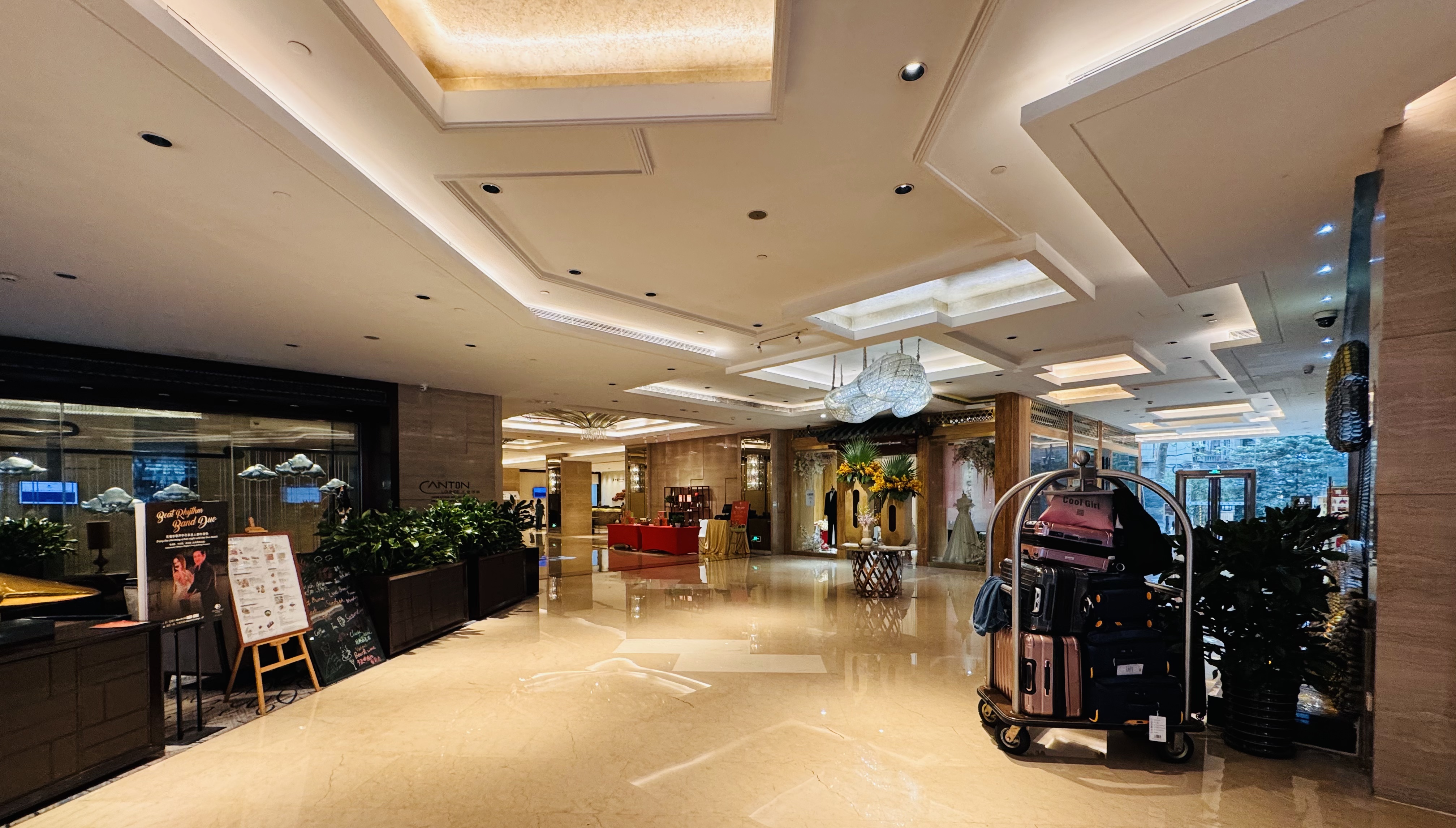 ۼ•о|ϣ־Ƶ(DoubleTree by Hilton Guangzhou)ס