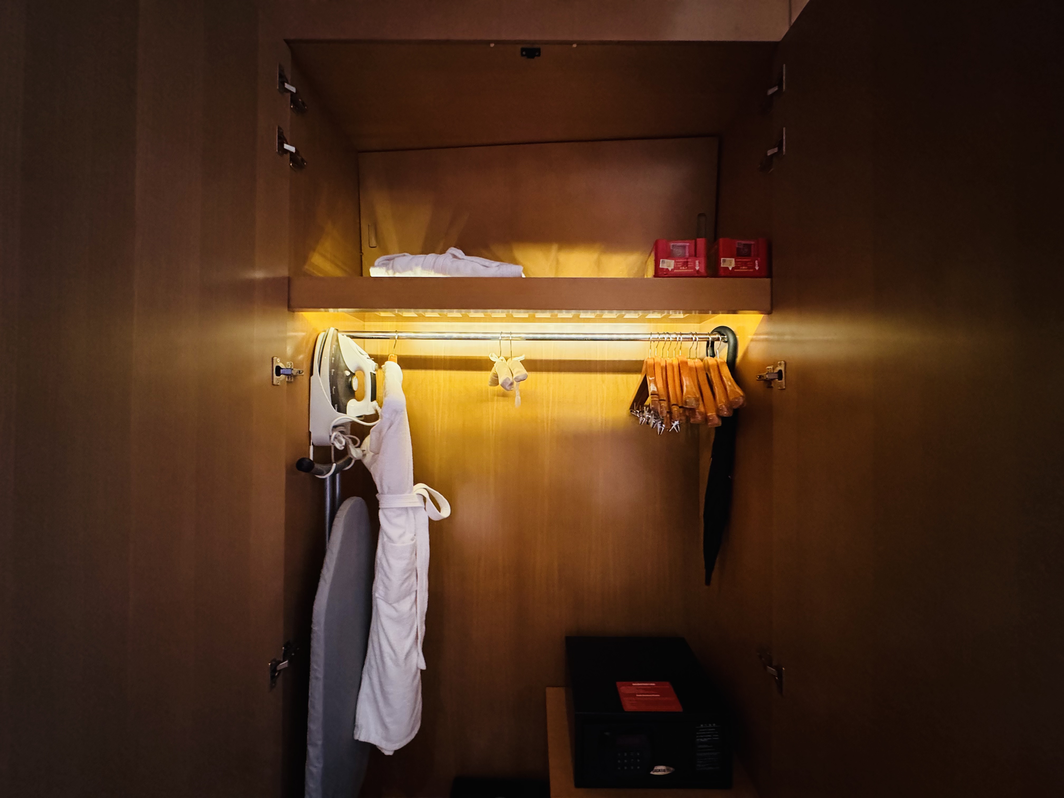ۼ•о|ϣ־Ƶ(DoubleTree by Hilton Guangzhou)ס