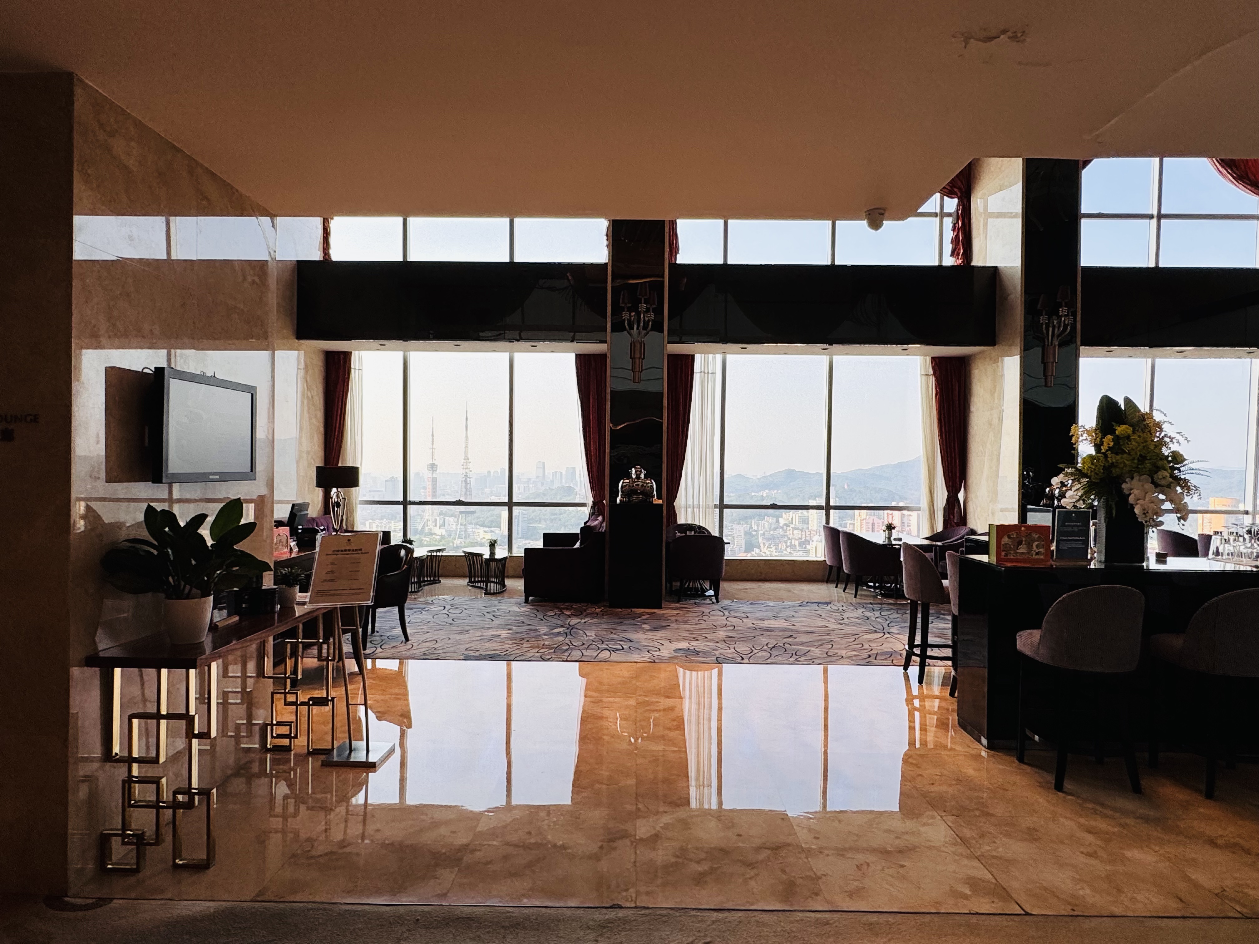 ۼ•о|ϣ־Ƶ(DoubleTree by Hilton Guangzhou)ס