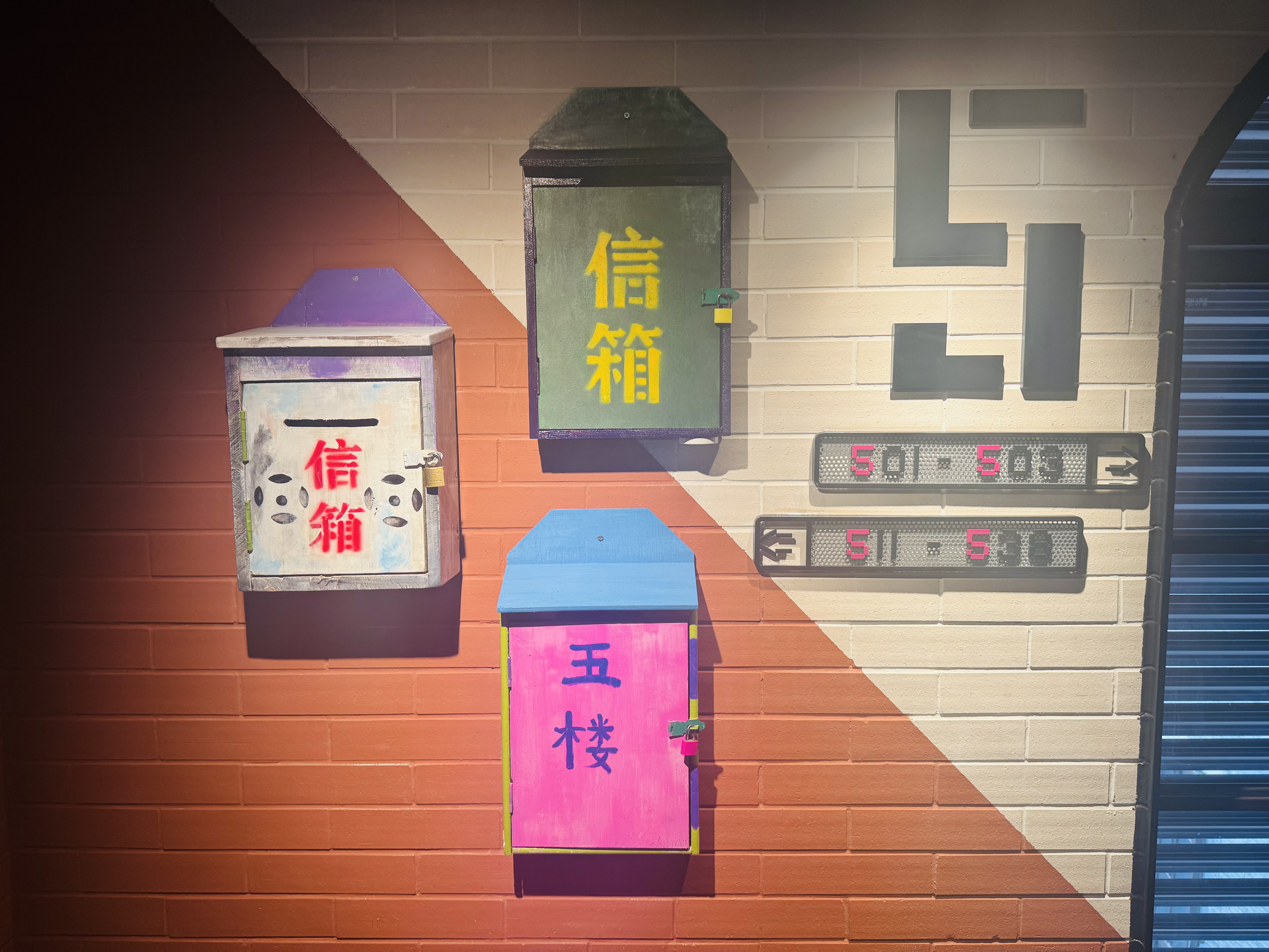 ϺMoxyƵ - ҵ˫