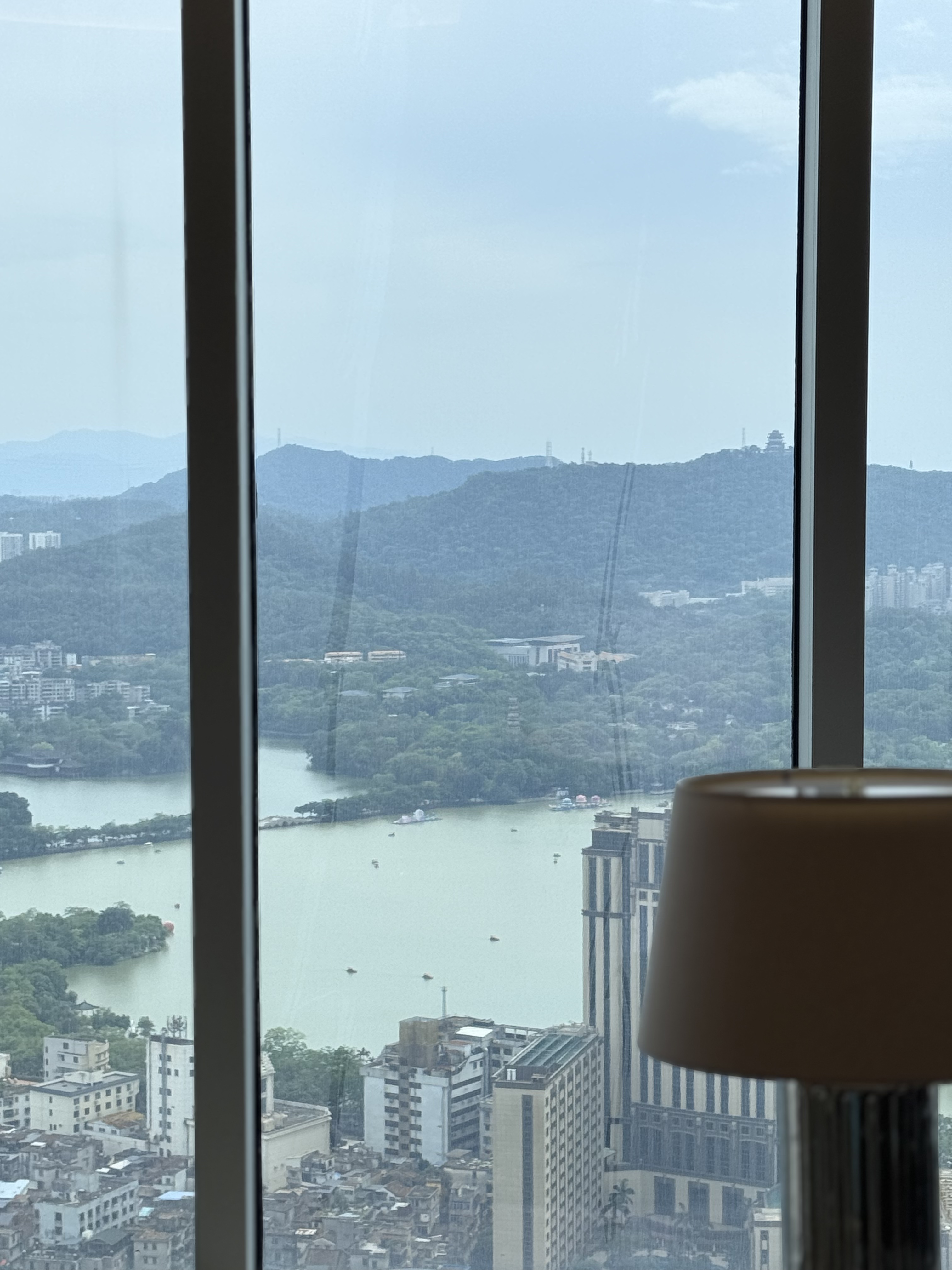ݸƵ׷RENAISSANCE Huizhou  ϼ