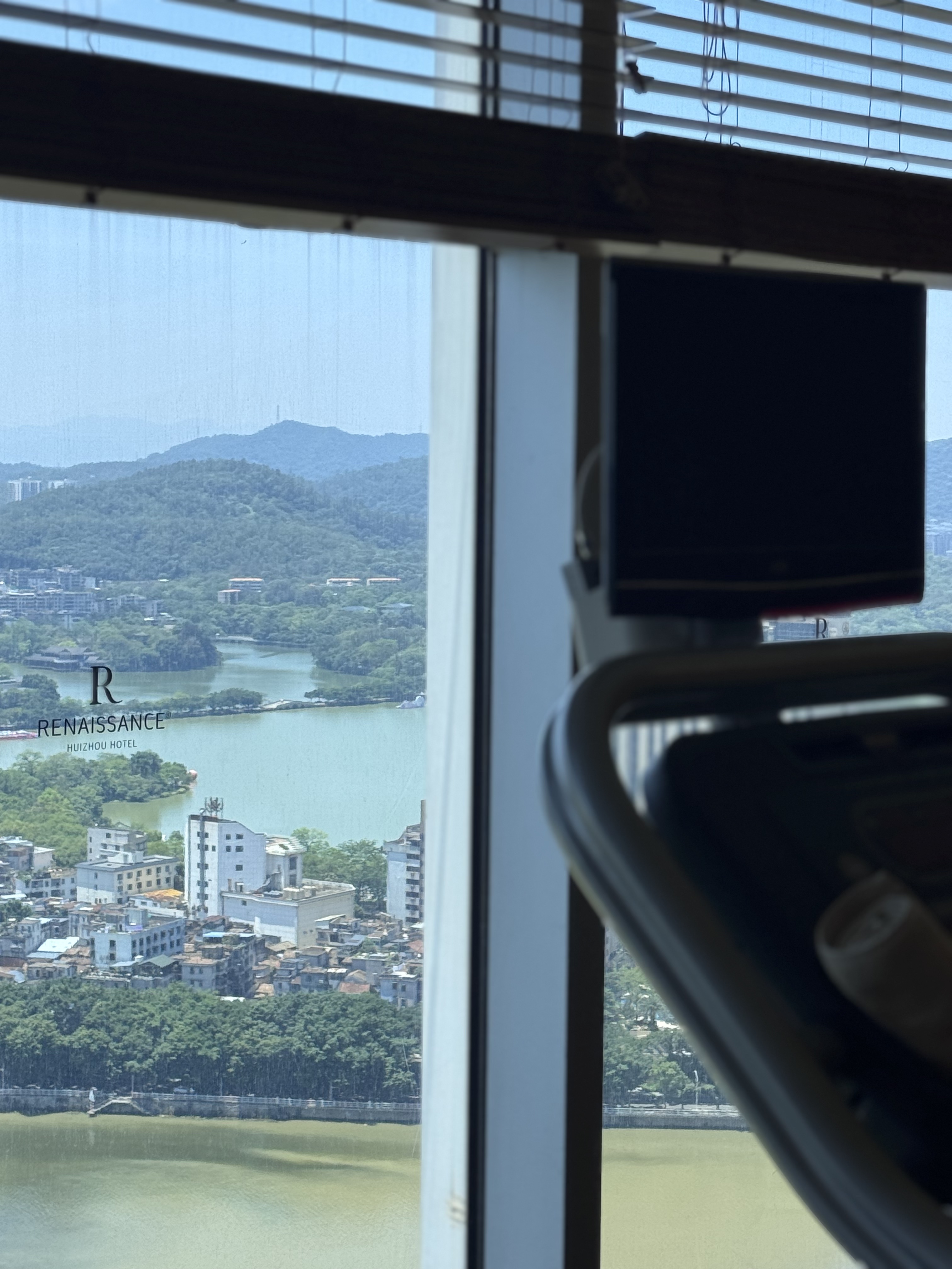 ݸƵ׷RENAISSANCE Huizhou  ϼ