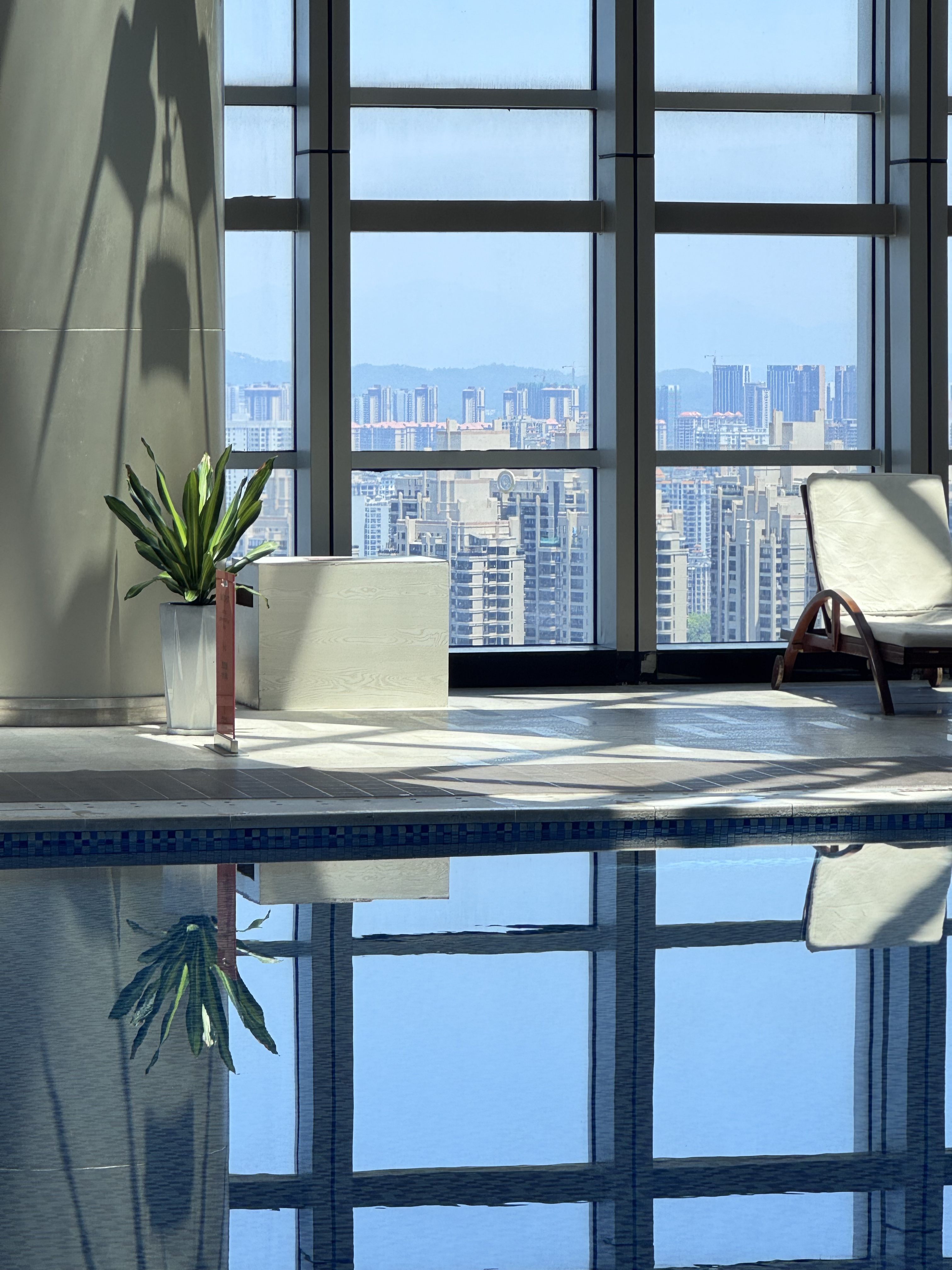 ݸƵ׷RENAISSANCE Huizhou  ϼ