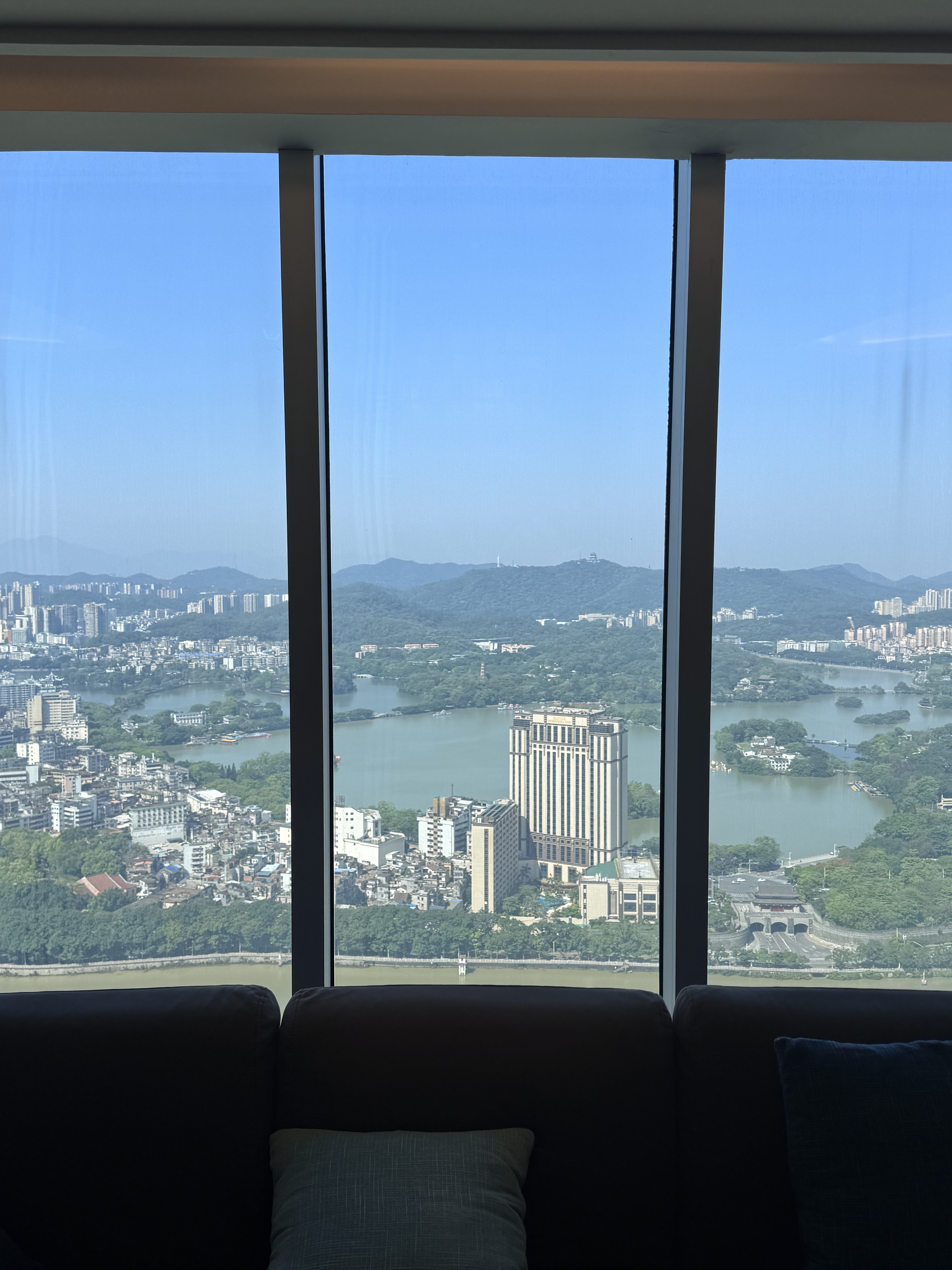 ݸƵ׷RENAISSANCE Huizhou  ϼ