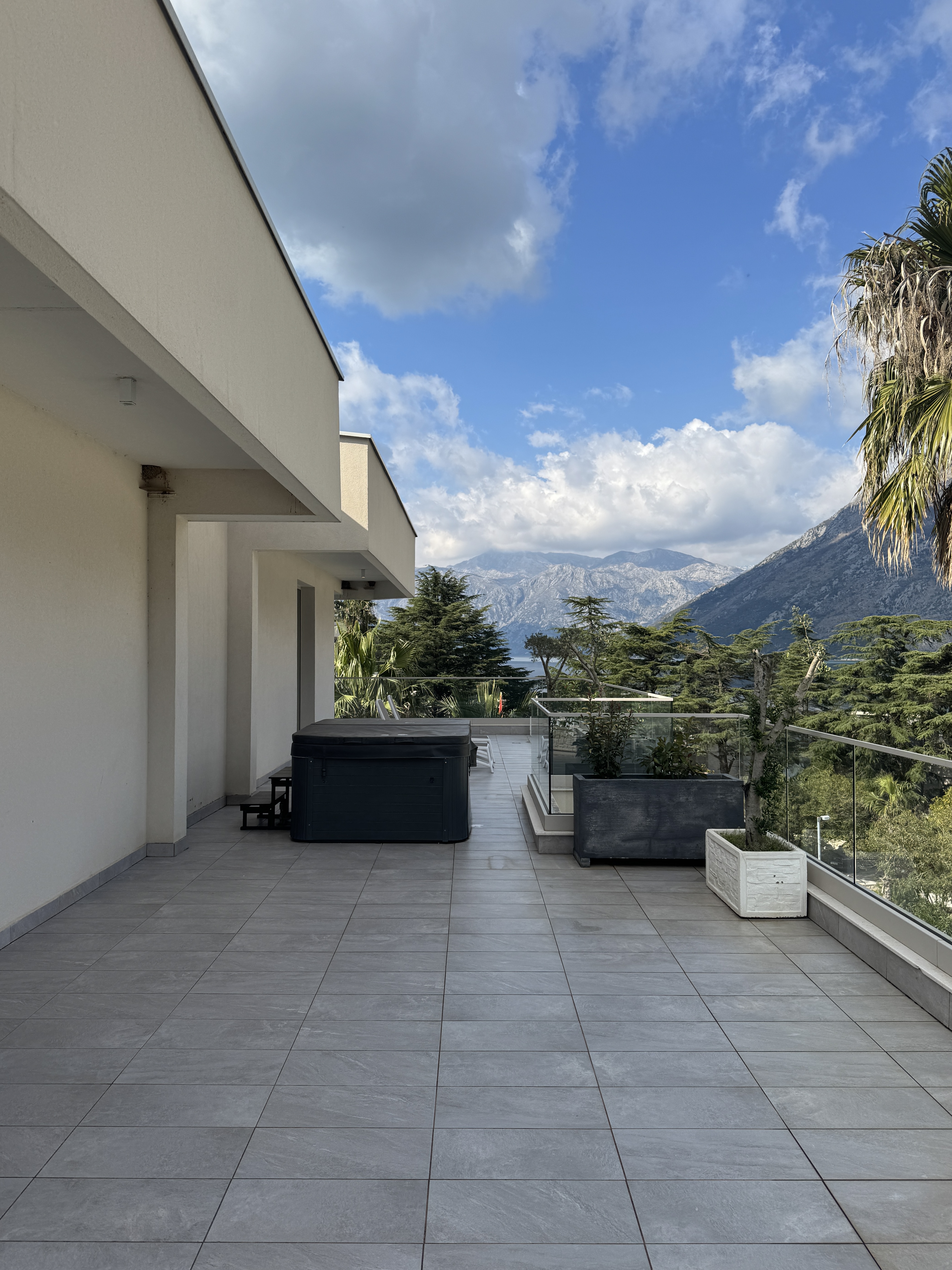 163 ɽж忭öȼٴ/Hyatt Regency kotor bay resort