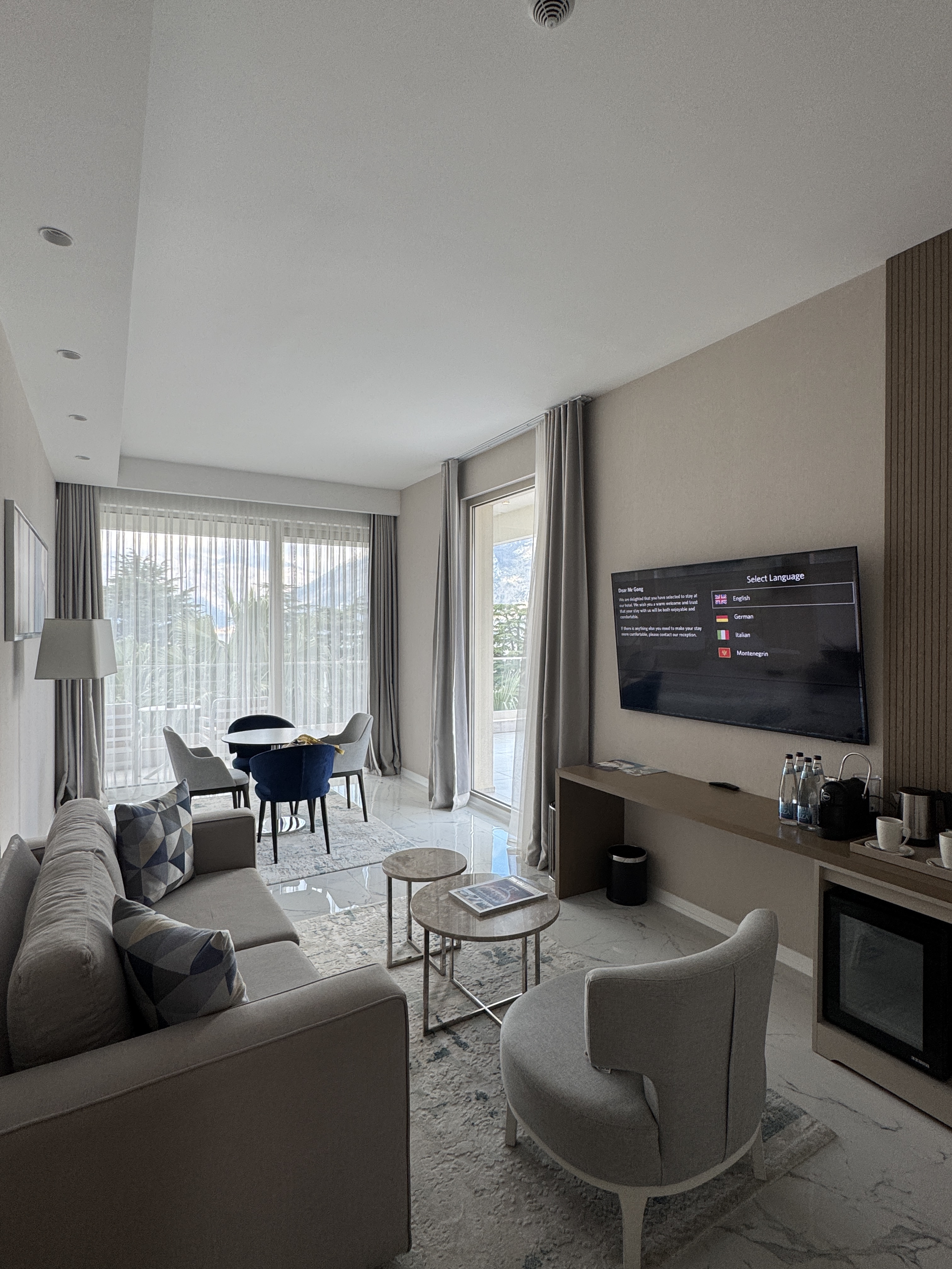 163 ɽж忭öȼٴ/Hyatt Regency kotor bay resort
