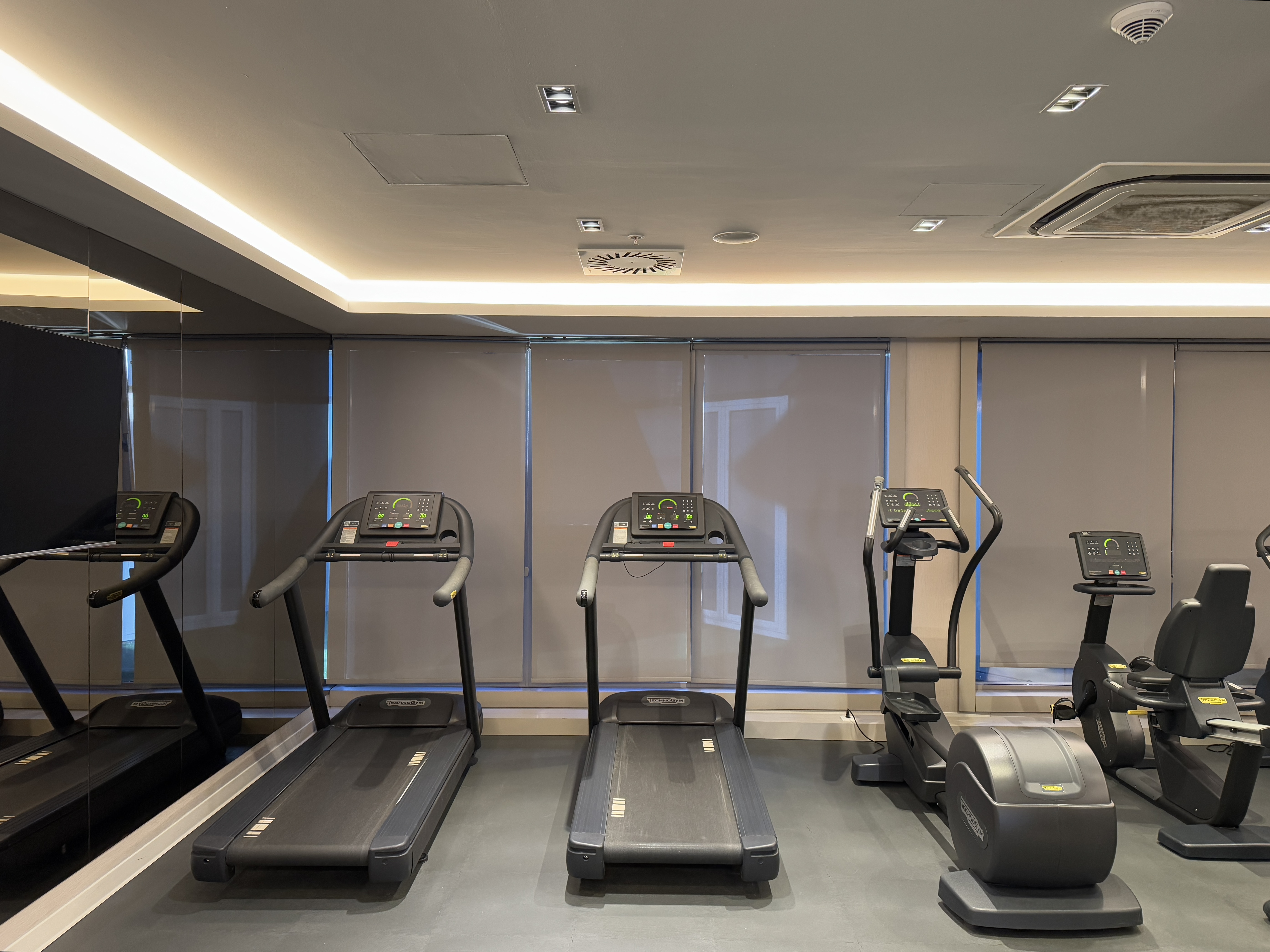 163 ɽж忭öȼٴ/Hyatt Regency kotor bay resort