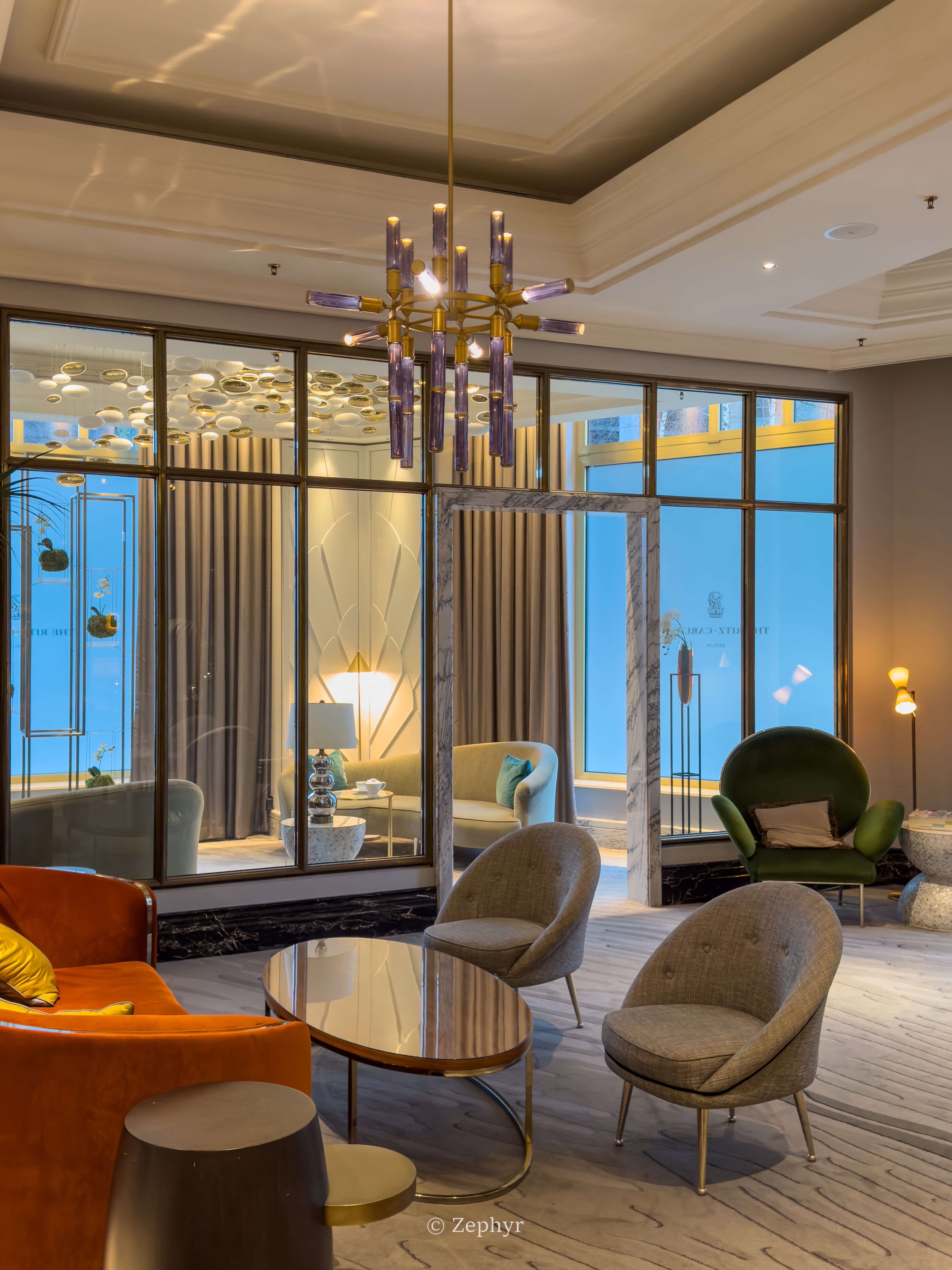 Ӳ ˼ ׷ The Ritz-Carlton, Berlin, Junior Suite