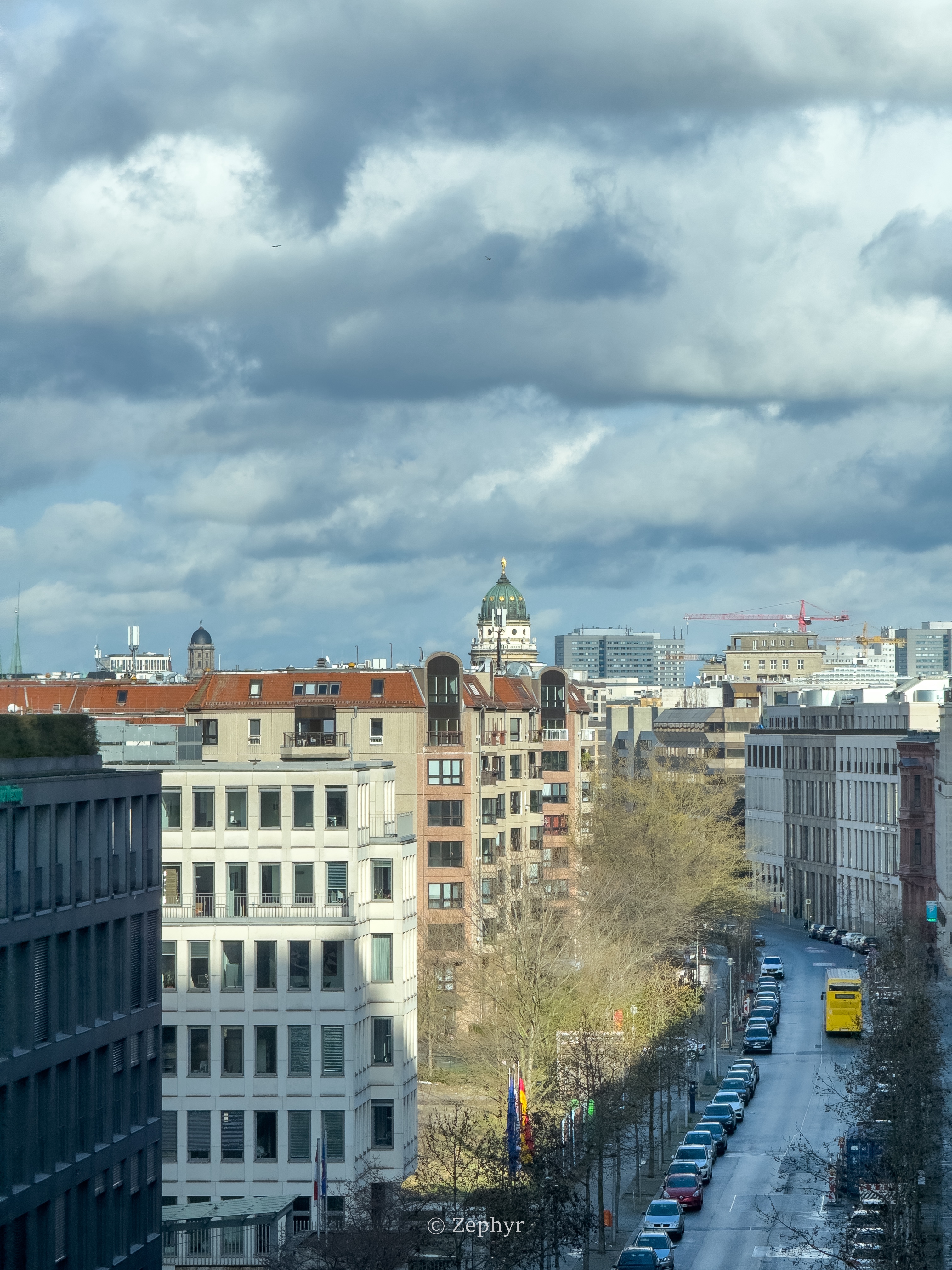 Ӳ ˼ ׷ The Ritz-Carlton, Berlin, Junior Suite