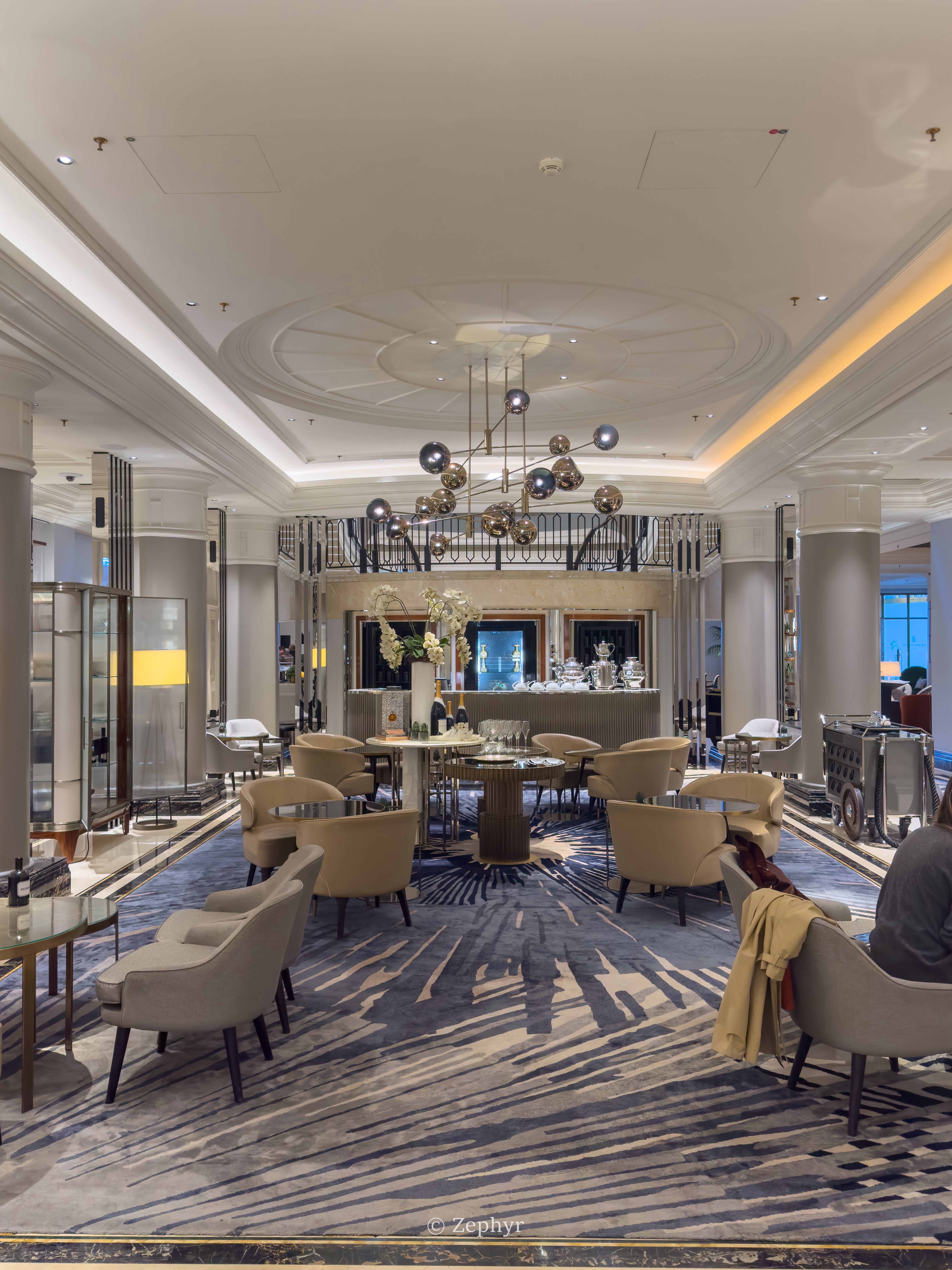 Ӳ ˼ ׷ The Ritz-Carlton, Berlin, Junior Suite