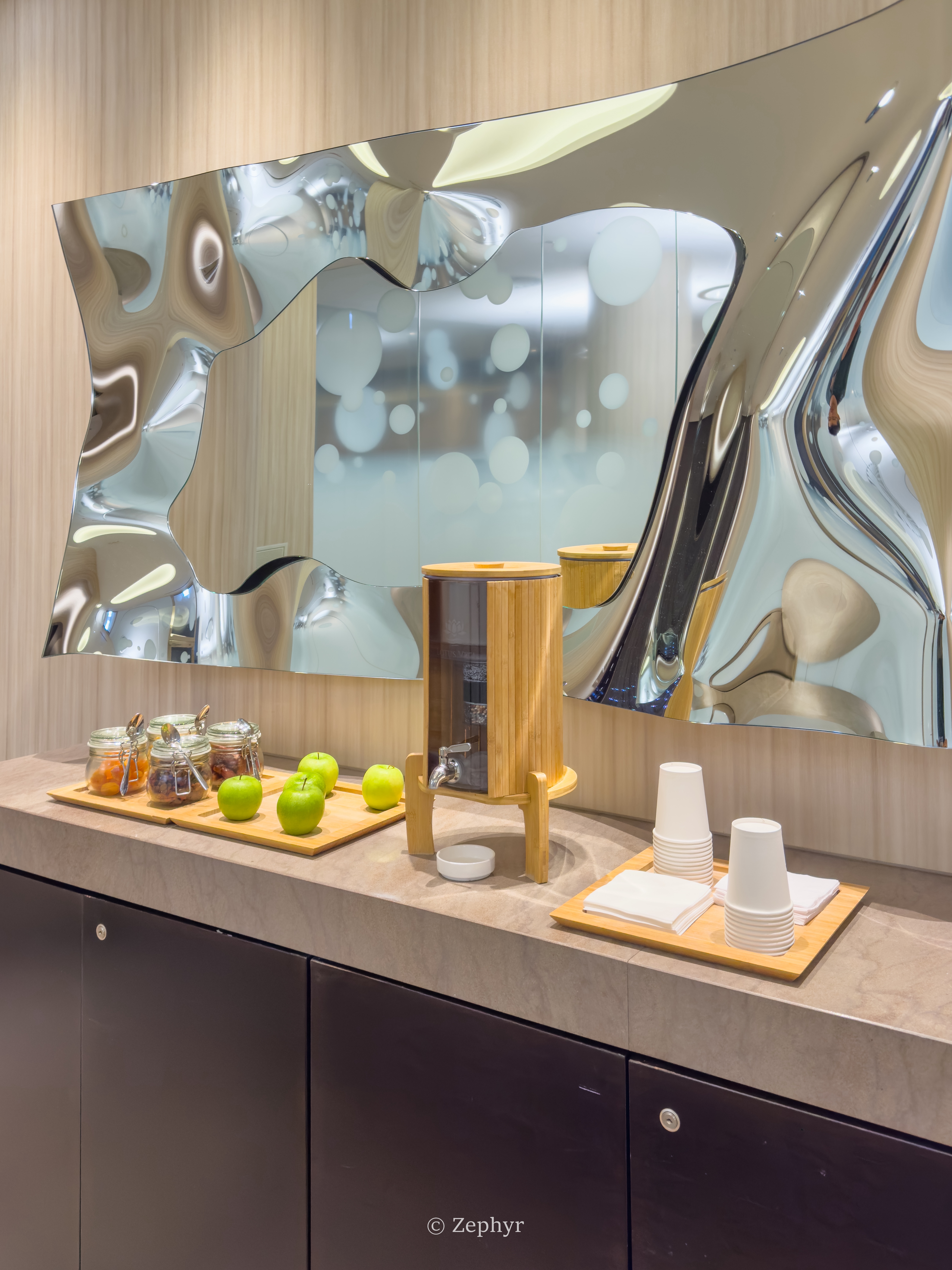 Ӳ ˼ ׷ The Ritz-Carlton, Berlin, Junior Suite