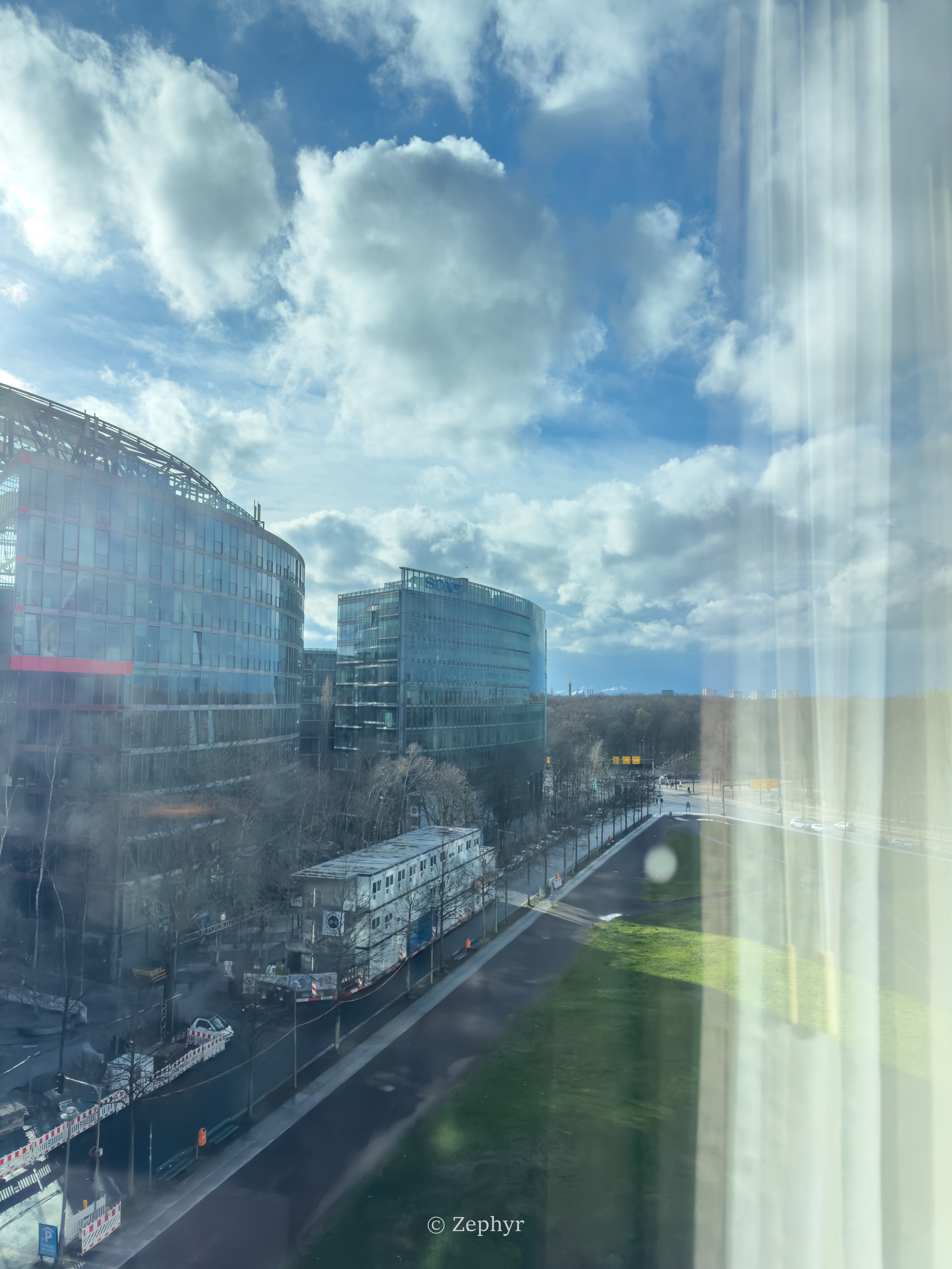 Ӳ ˼ ׷ The Ritz-Carlton, Berlin, Junior Suite