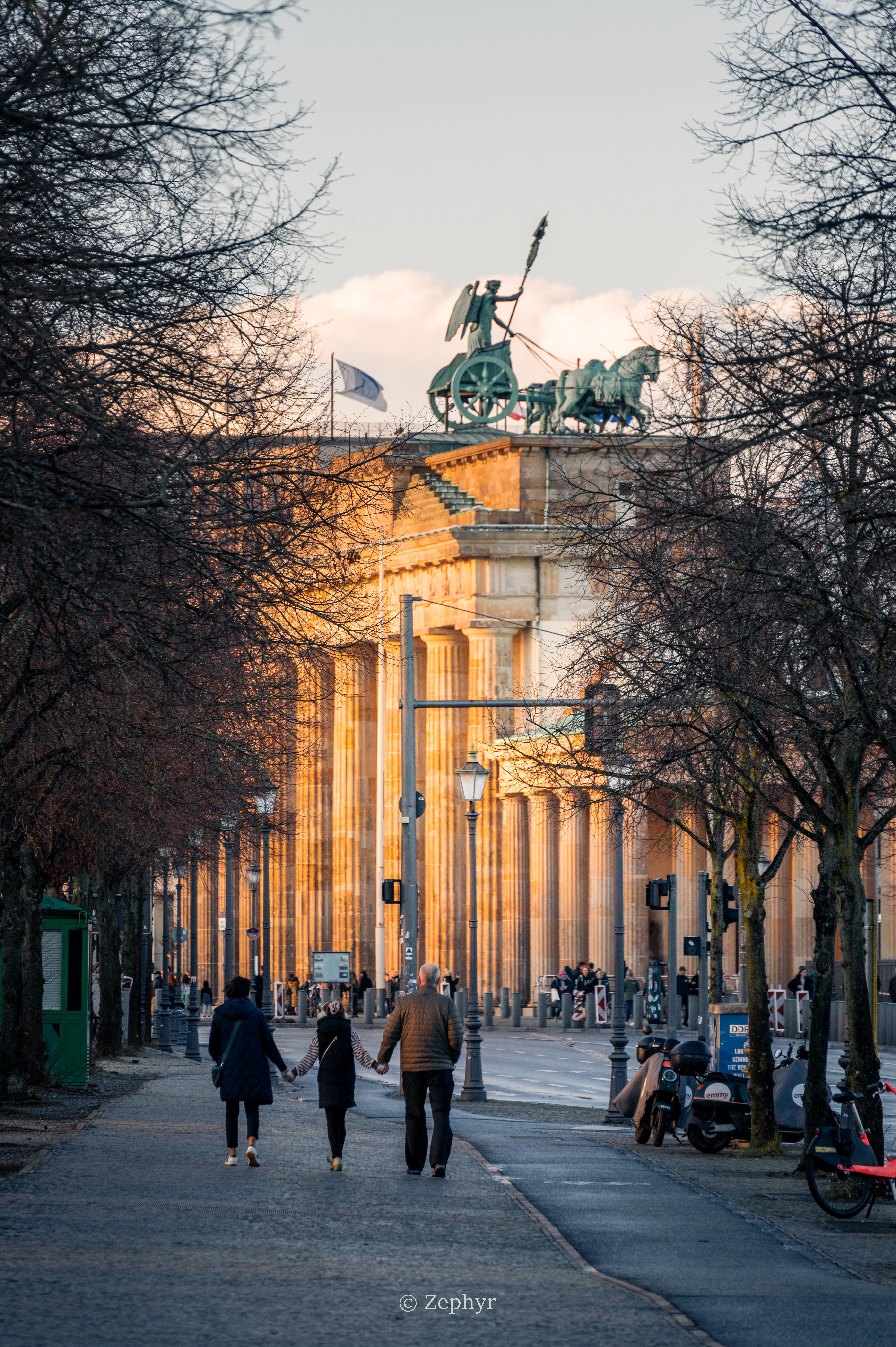 Ӳ ˼ ׷ The Ritz-Carlton, Berlin, Junior Suite