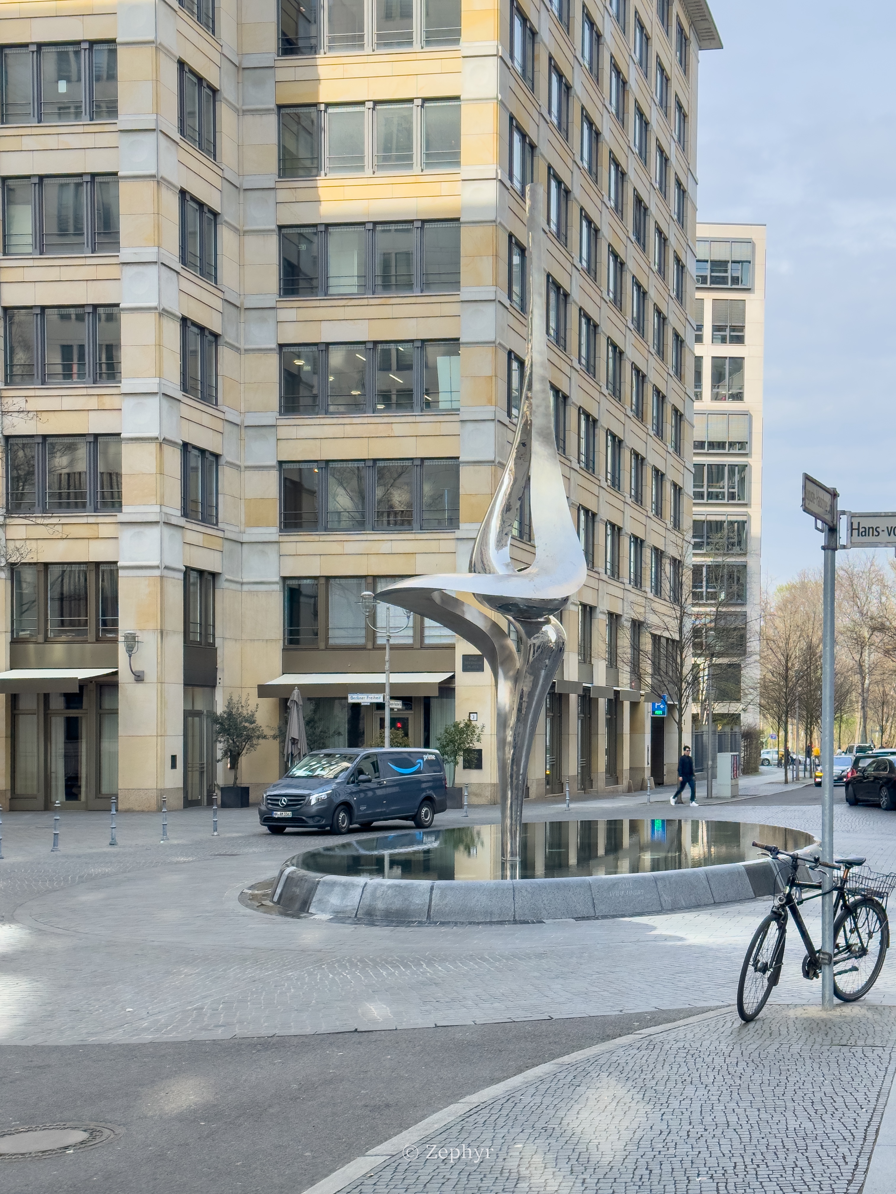 Լ۱֮Ƶ ȫ  ׷ Berlin Marriott Hotel