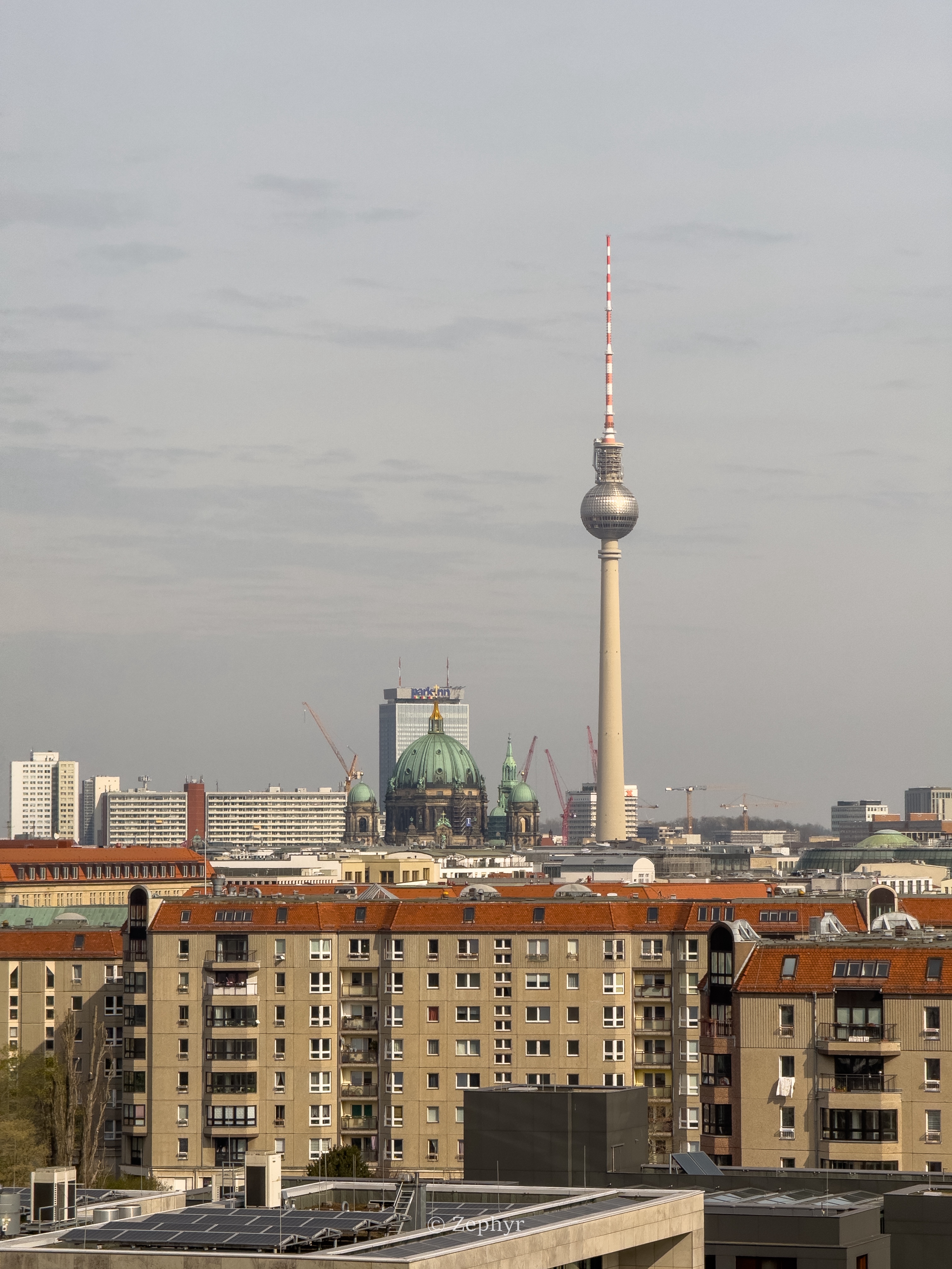 Լ۱֮Ƶ ȫ  ׷ Berlin Marriott Hotel