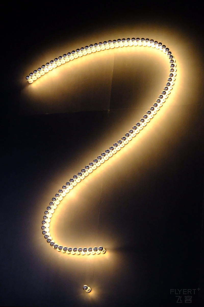 212203OZHITVEYOCXLLLPT.png