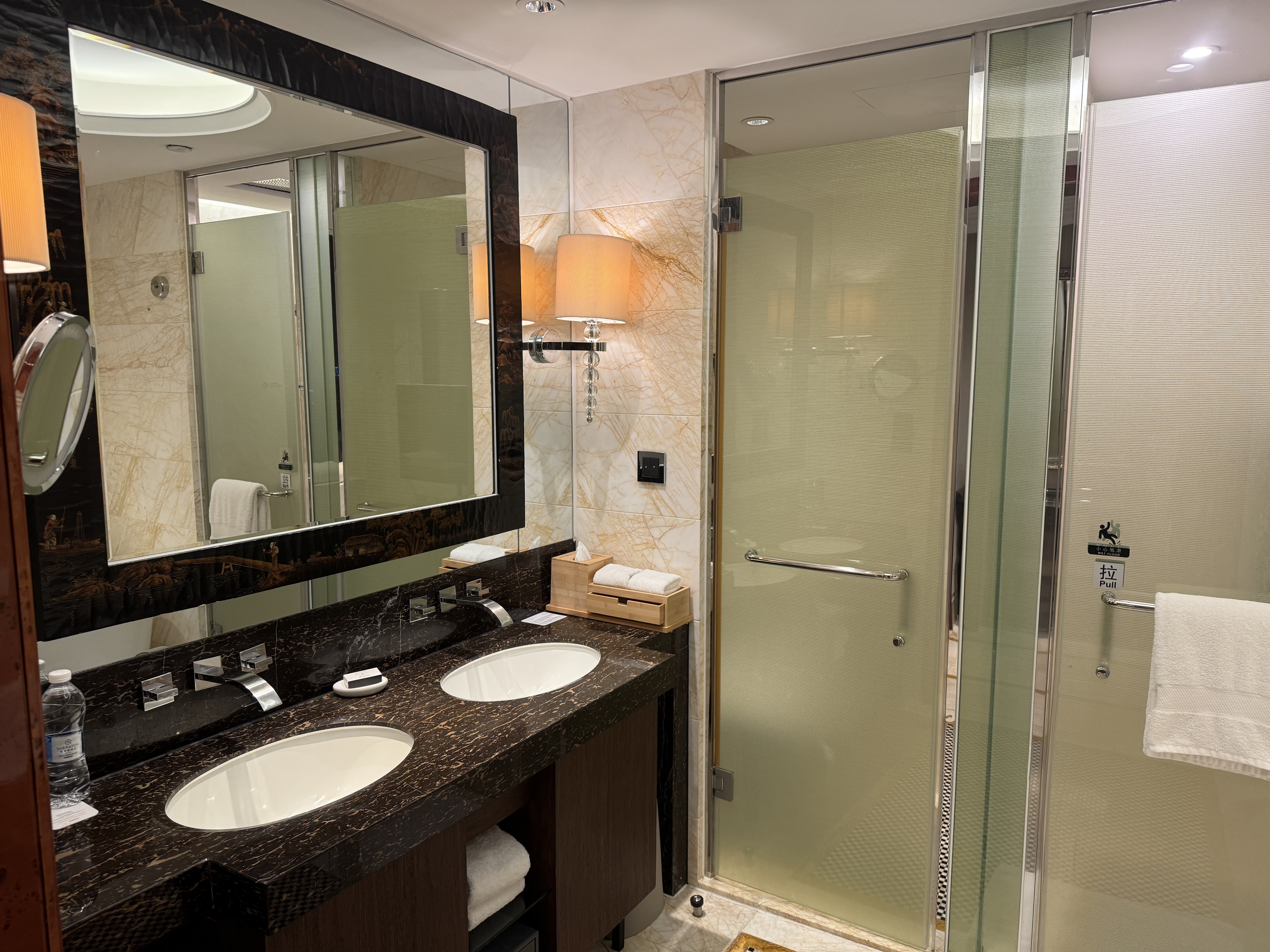 ϺֶϲǾƵ  Sheraton Shanghai Pudong Riverside