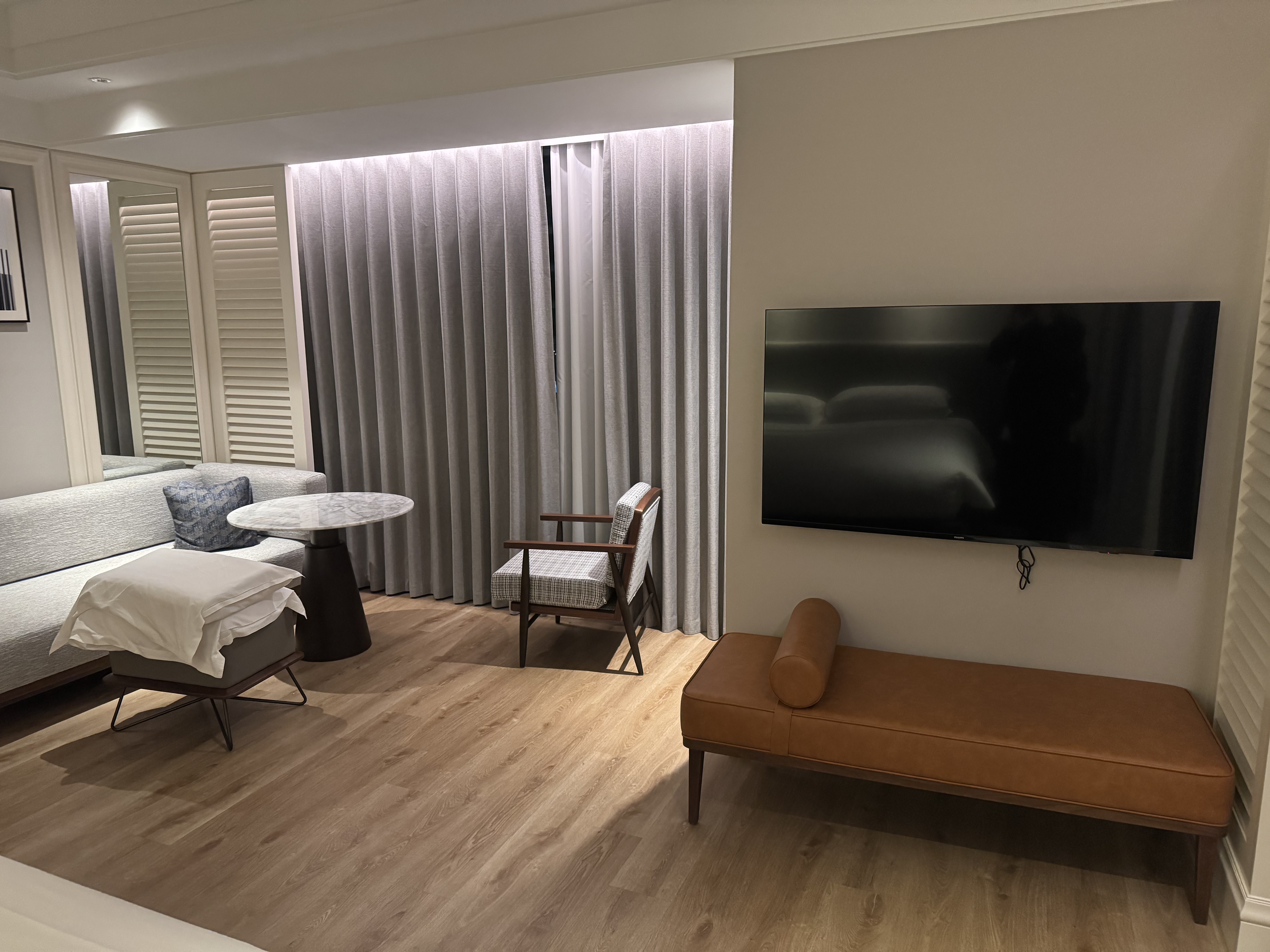 ϺֶϲǾƵ  Sheraton Shanghai Pudong Riverside