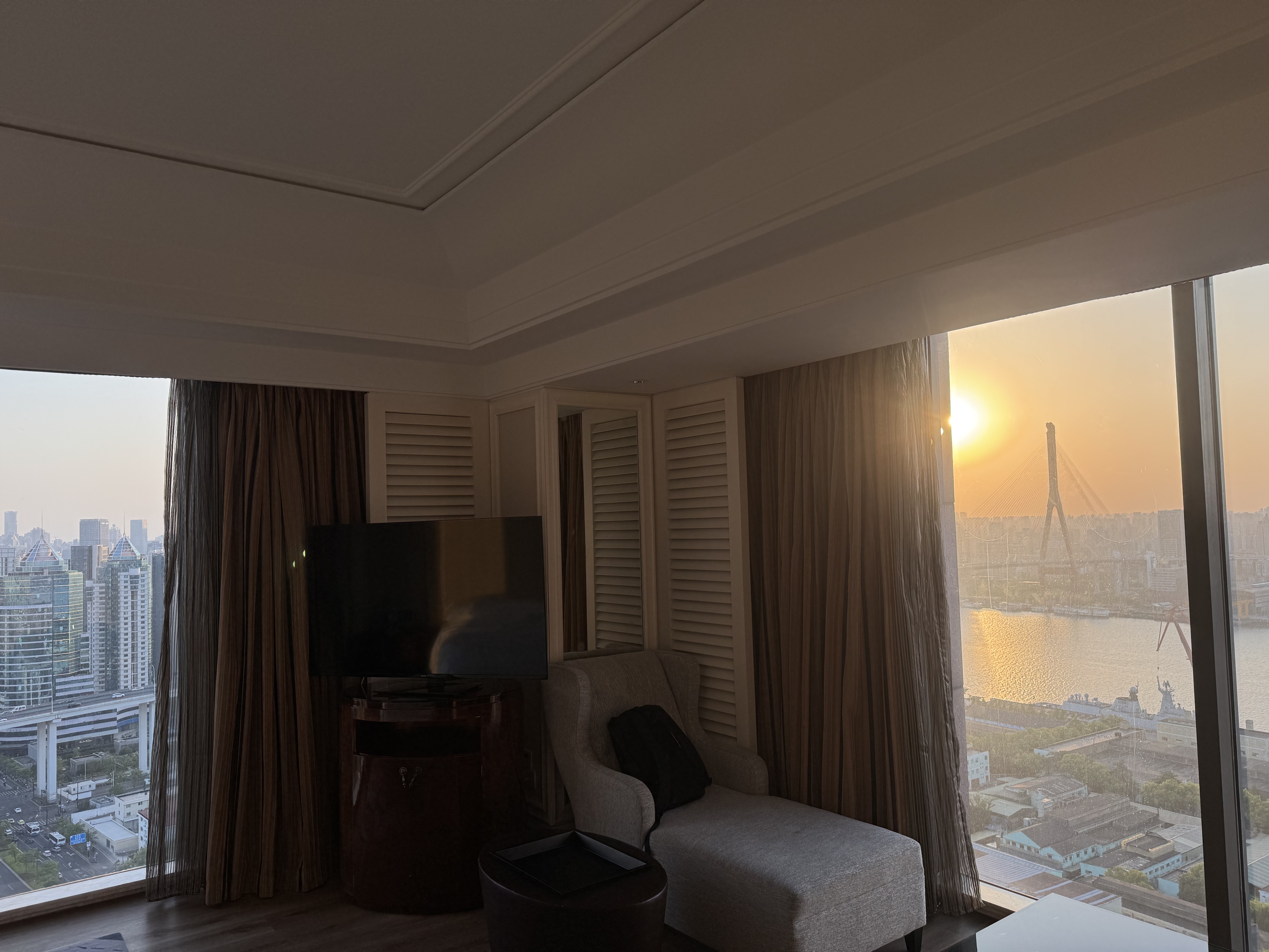 ϺֶϲǾƵ  Sheraton Shanghai Pudong Riverside