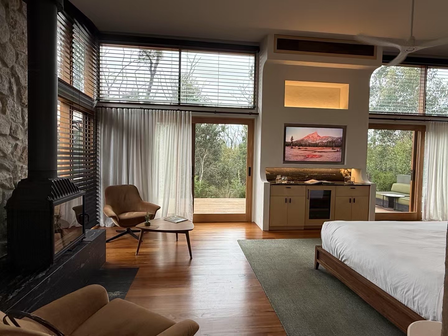 ʷ˹Ѳĵ - Chalets at Blackheath ɽС