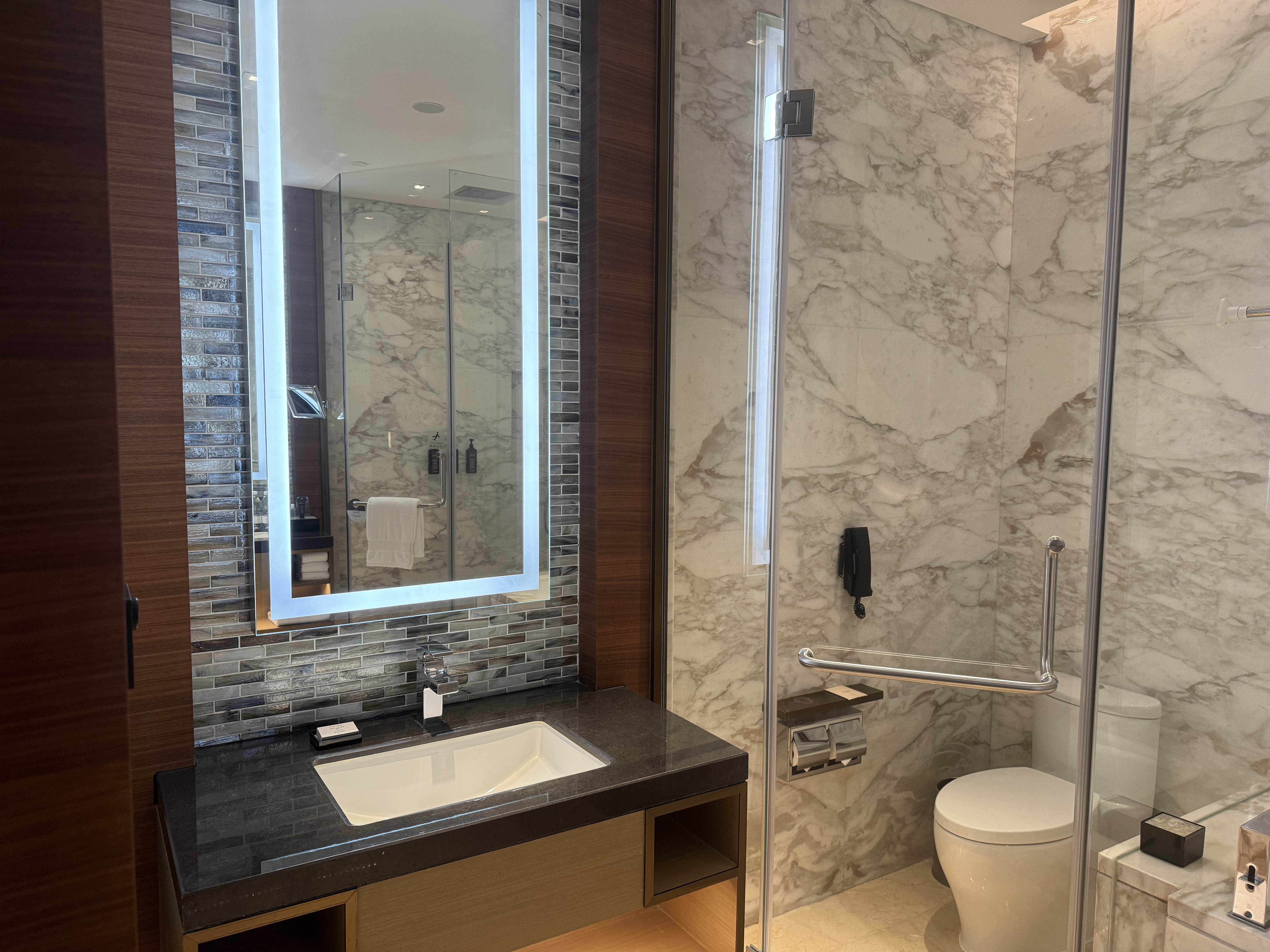 ຣϲǾƵ 1׷  Sheraton Beijing Lize Hotel