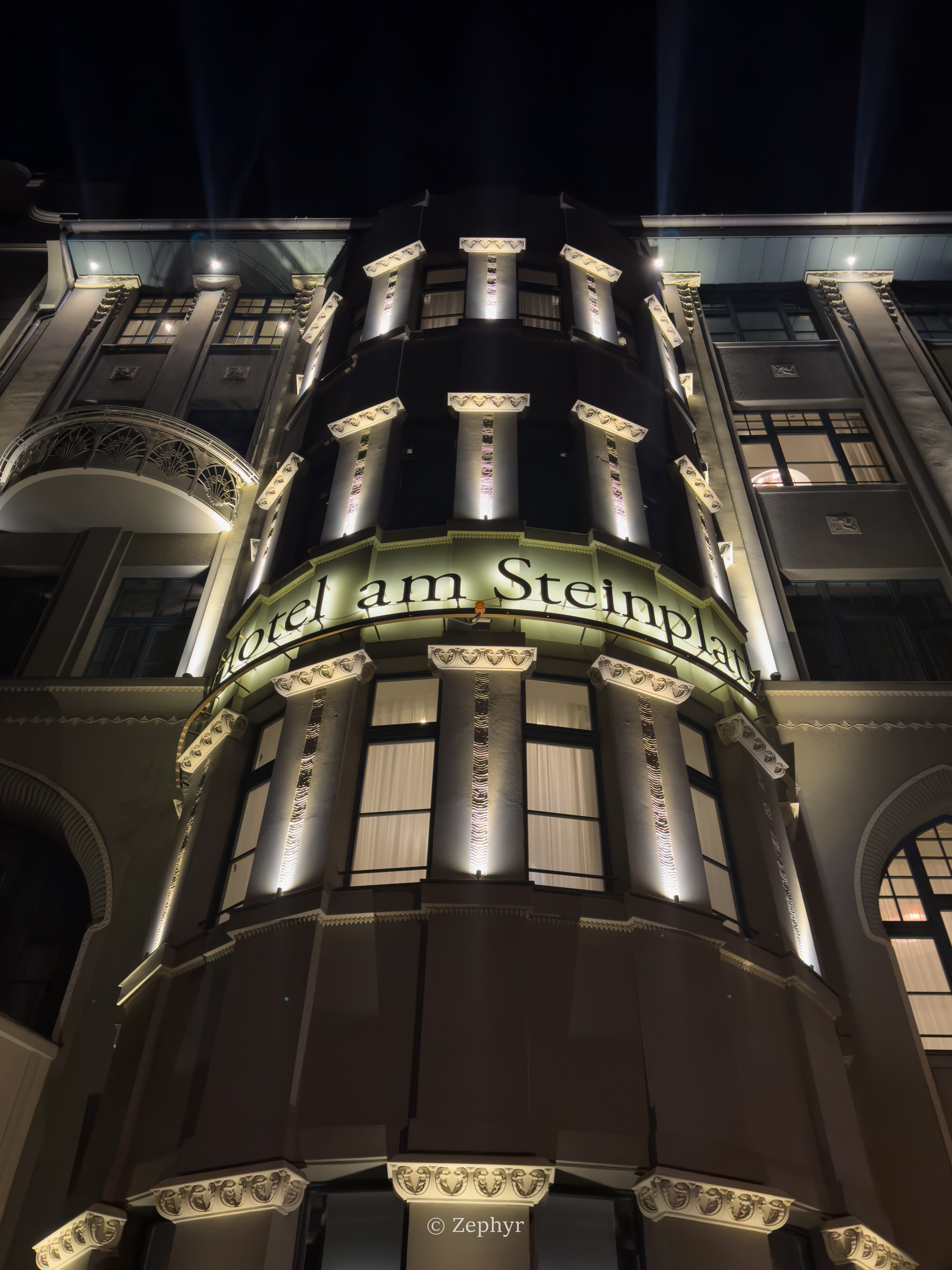 ֵСõ - 🔑;Roomers Berlin Steinplatz, Autograph Collecton