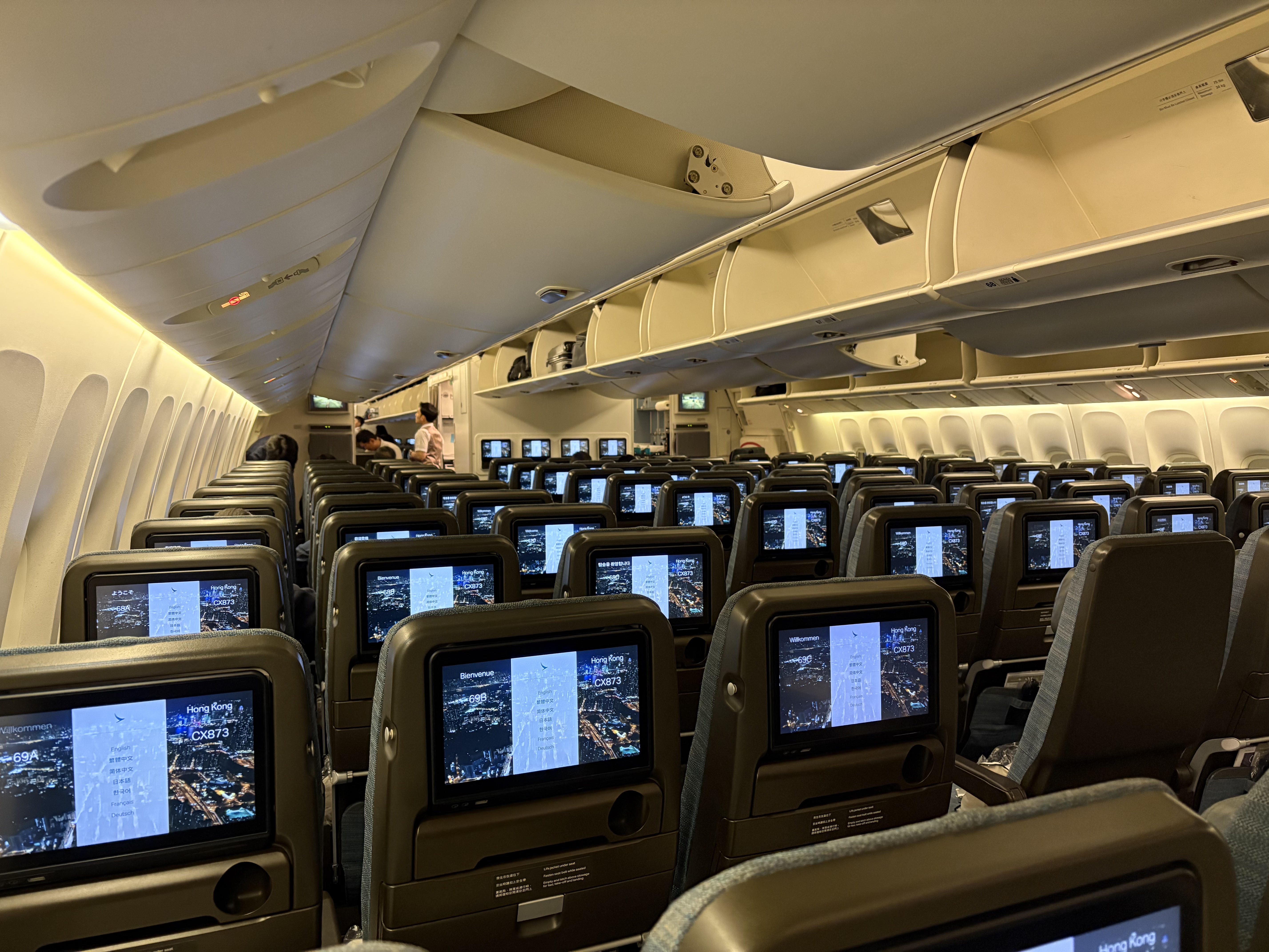д400ƪ̩SFO-HKG-SHA֮ãҲιCXʻ[byϺСҽ]