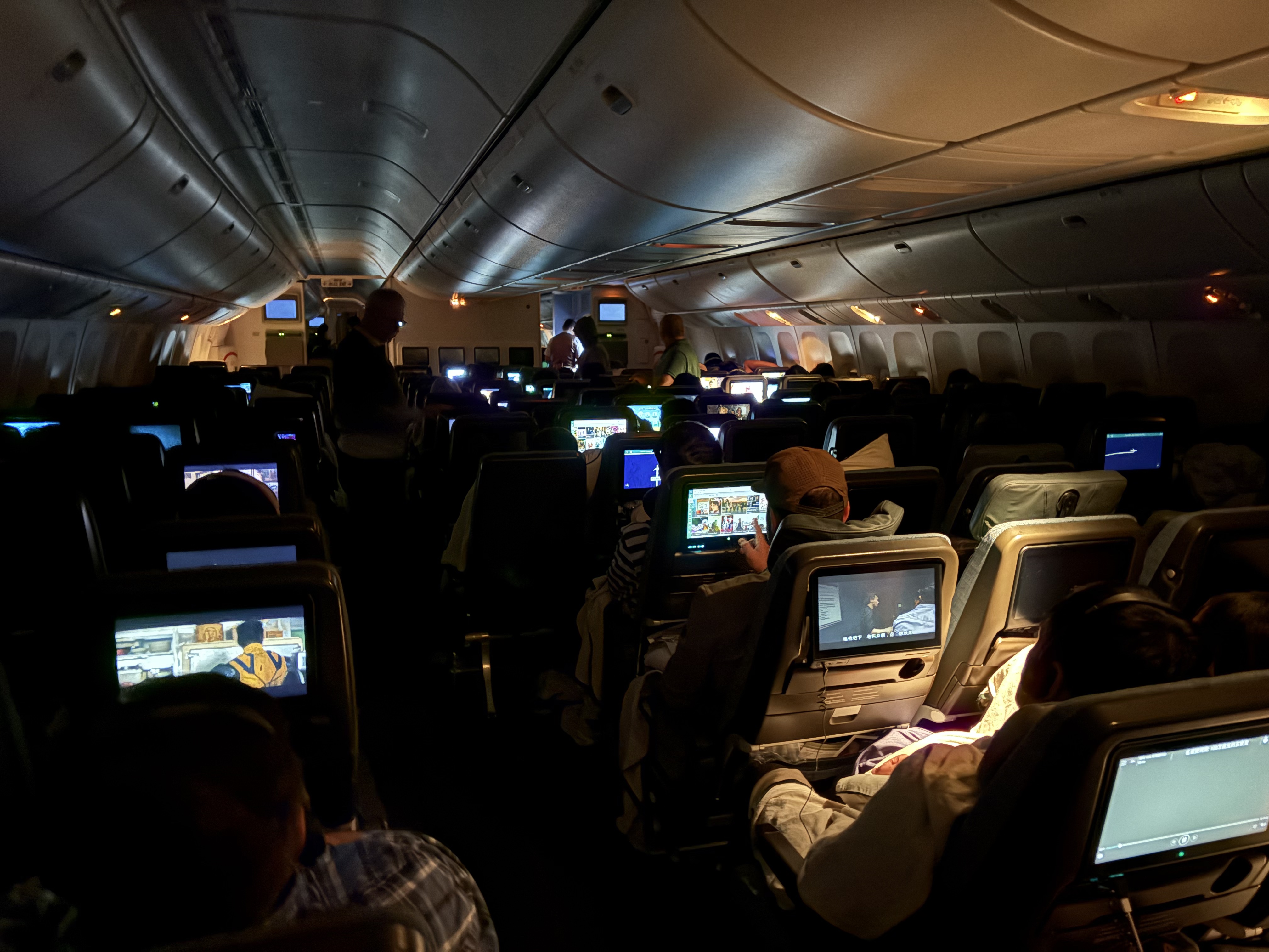 д400ƪ̩SFO-HKG-SHA֮ãҲιCXʻ[byϺСҽ]