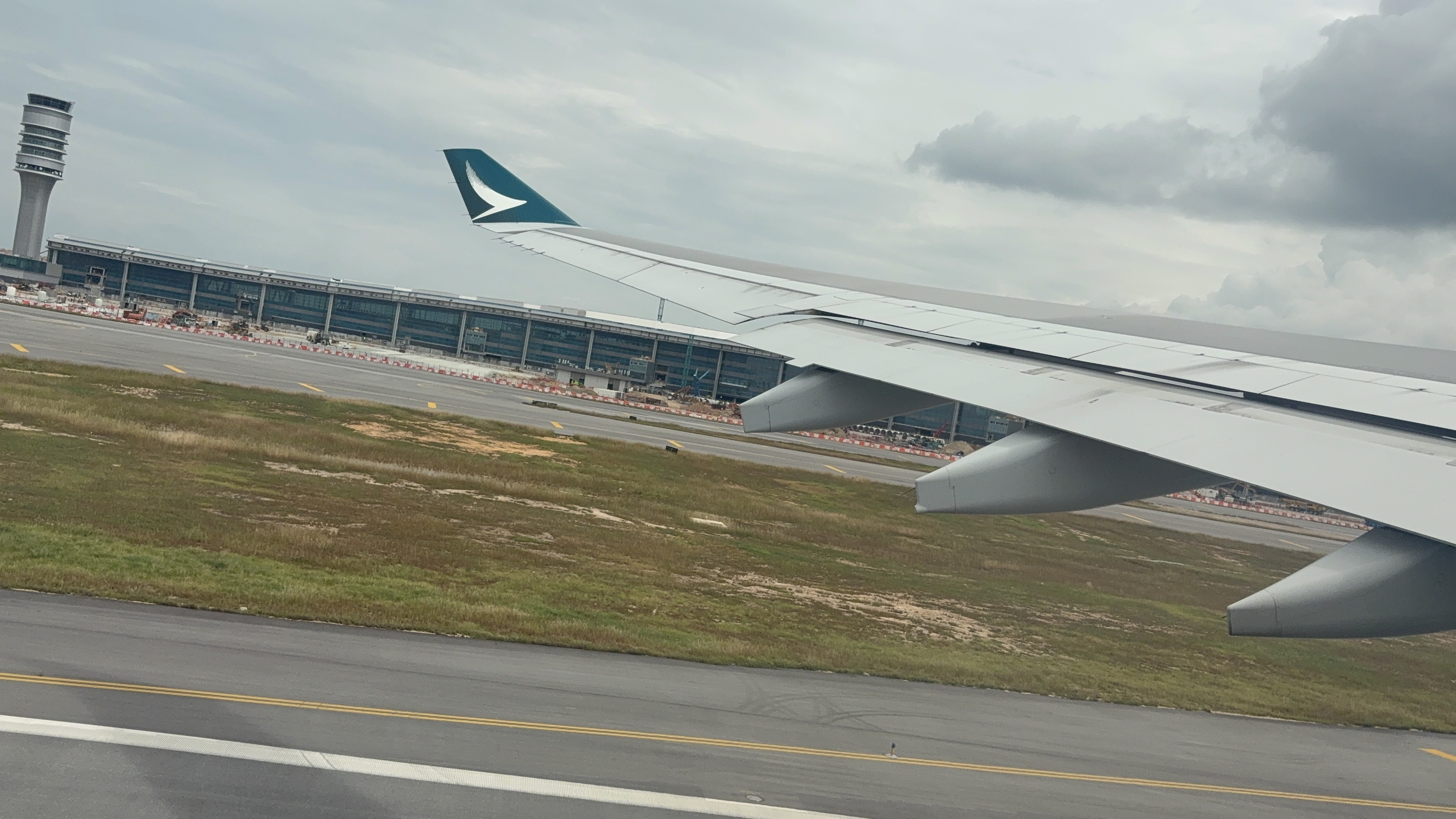 д400ƪ̩SFO-HKG-SHA֮ãҲιCXʻ[byϺСҽ]