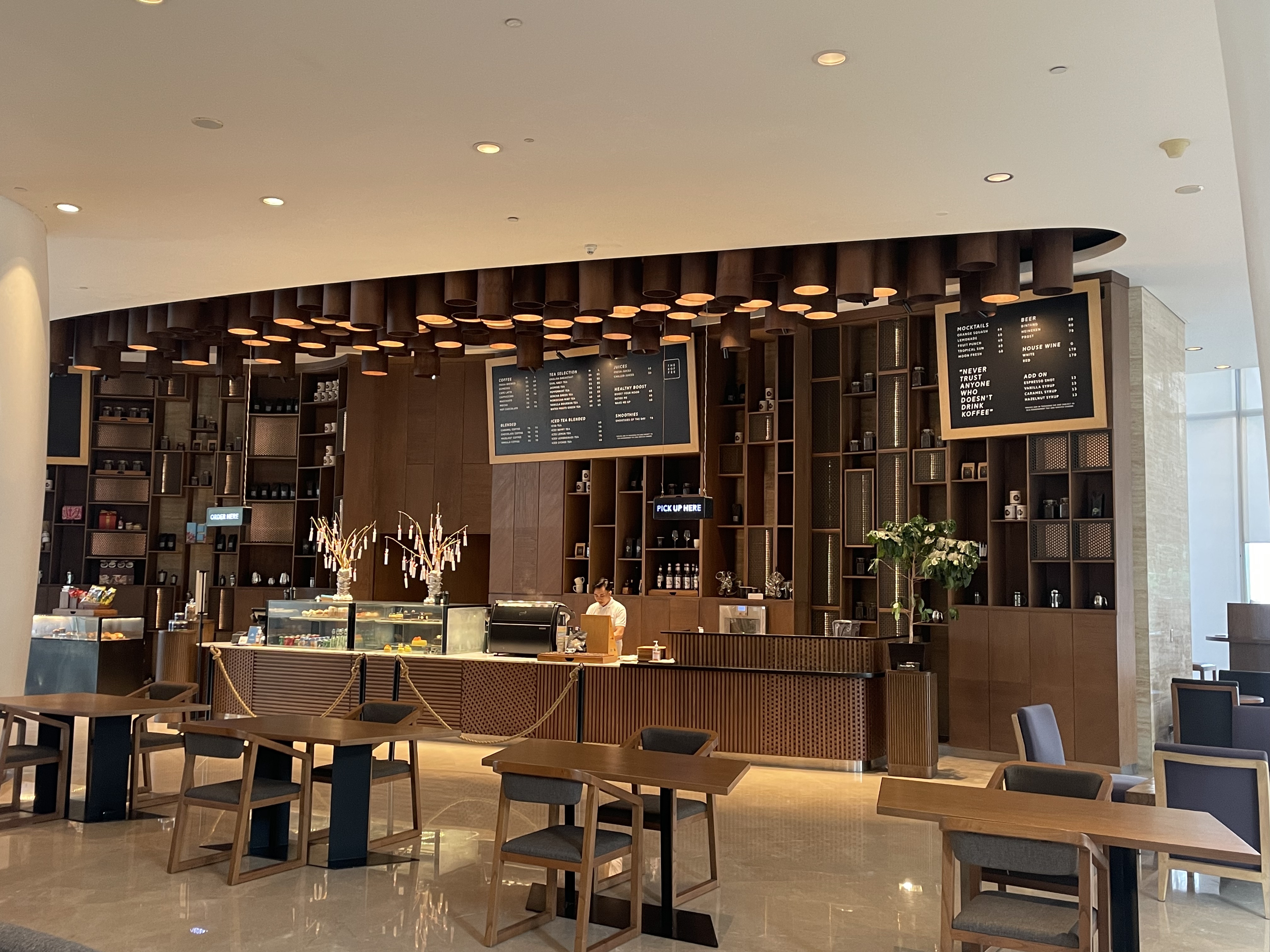 żӴϣ־ƵDoubleTree by Hilton Jakarta - Diponegoro׷