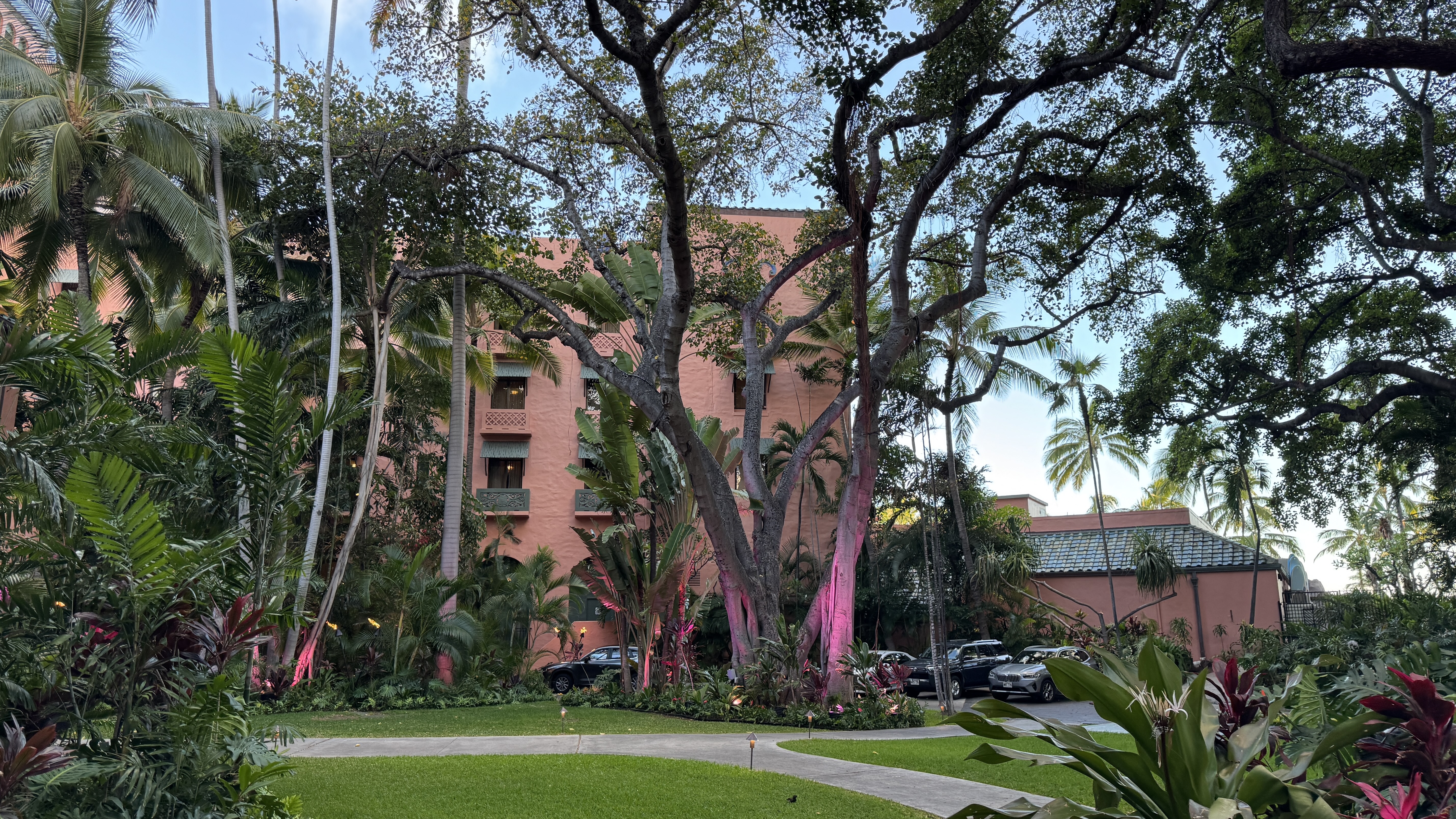 The Royal Hawaiian ʼĺѡƵ