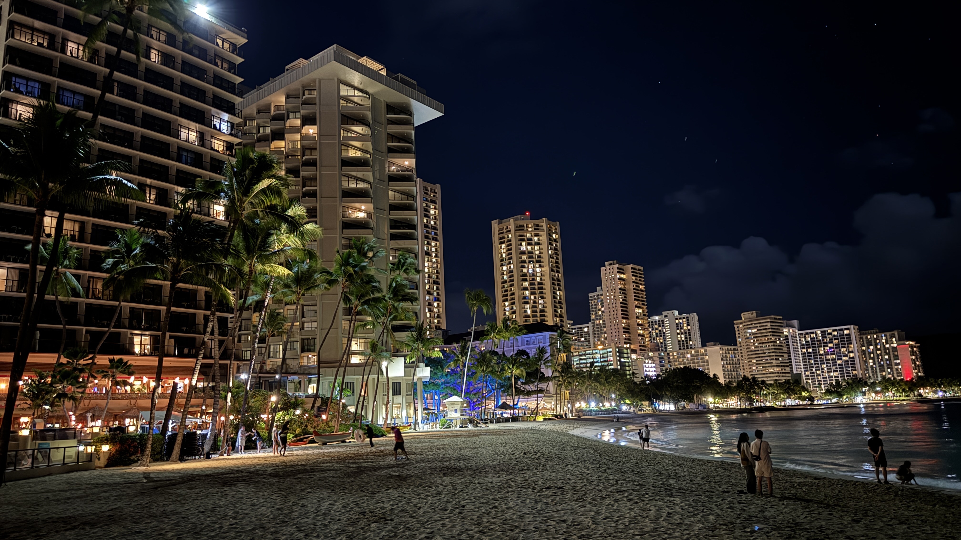 The Royal Hawaiian ʼĺѡƵ