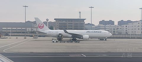 65【连汉线第200飞 偶遇双乘务长 关舱门前突发状况】MU2518报告
