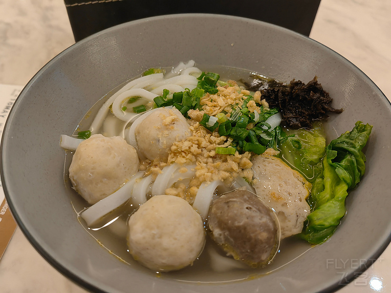 090615HBDBE0INhk7hrfX2.jpg