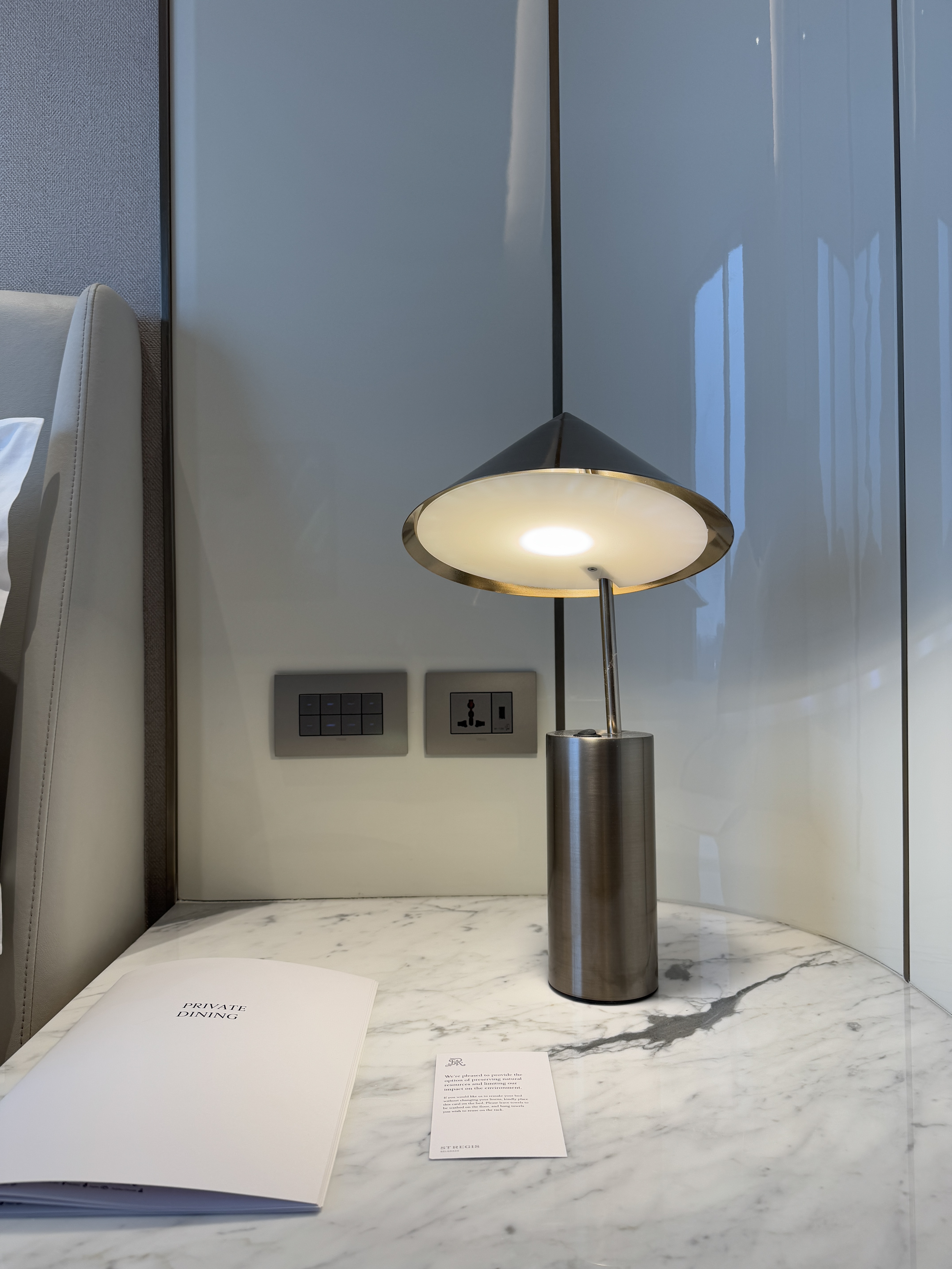 165 𼪾Ƶ/St.Regis belgrade